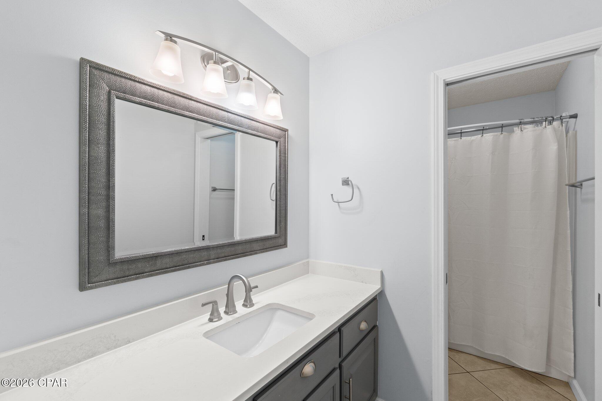 Derby Woods - Residential Lease