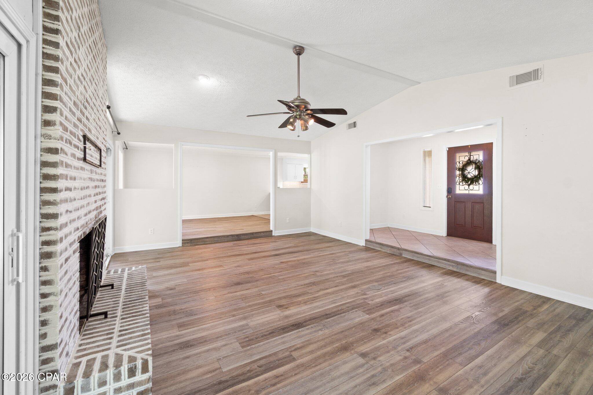 Derby Woods - Residential Lease