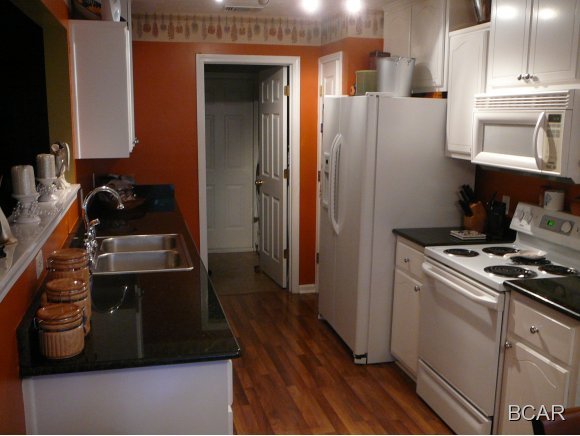 Brittany Woods Park - Residential Lease