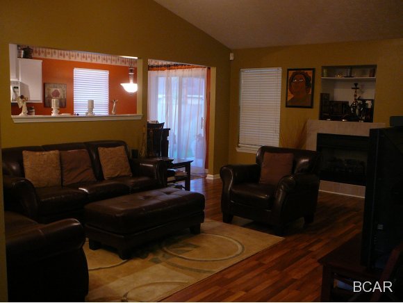 Brittany Woods Park - Residential Lease