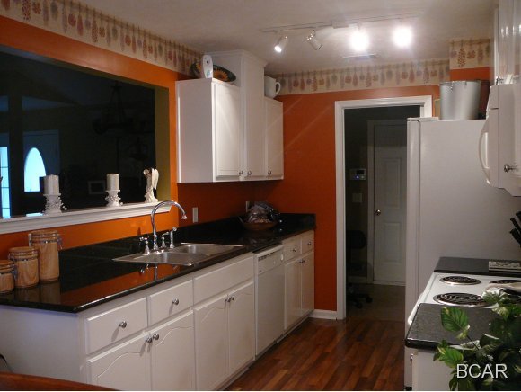 Brittany Woods Park - Residential Lease