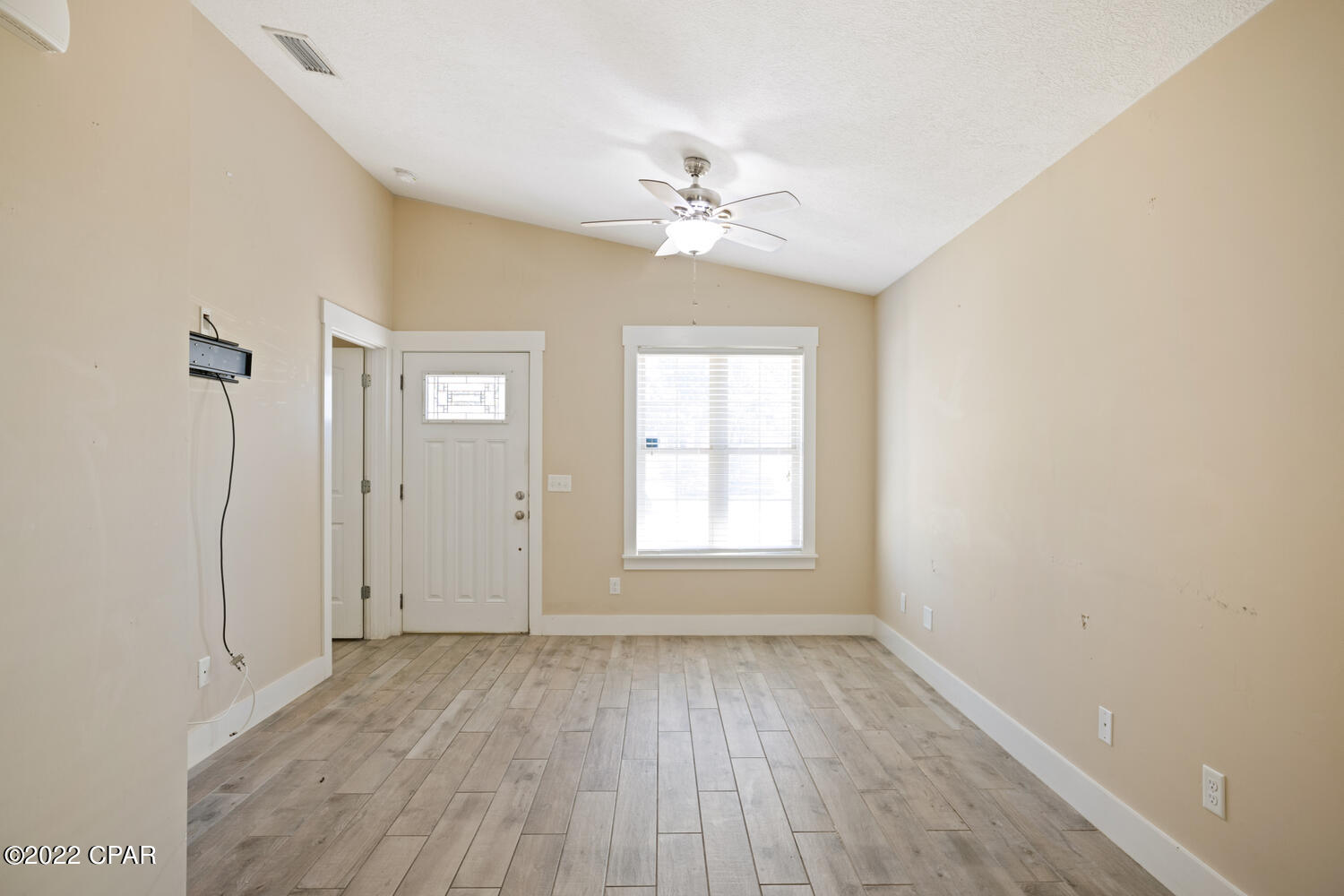 Laguna Beach Estates 7th Add - Residential