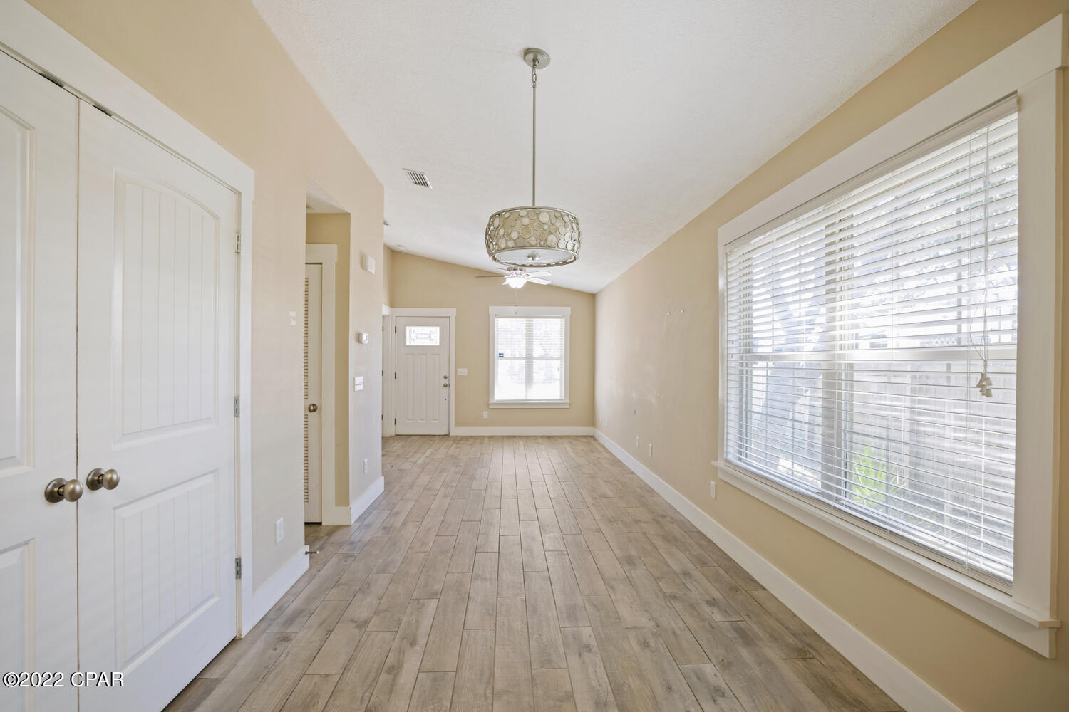 Laguna Beach Estates 7th Add - Residential