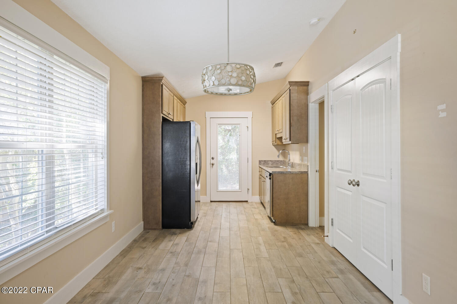 Laguna Beach Estates 7th Add - Residential