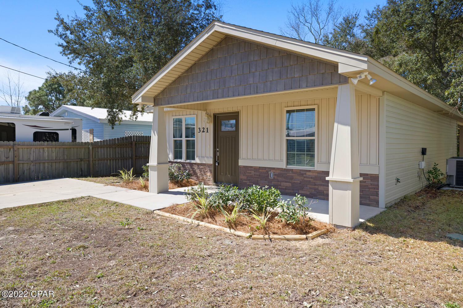 Laguna Beach Estates 7th Add - Residential