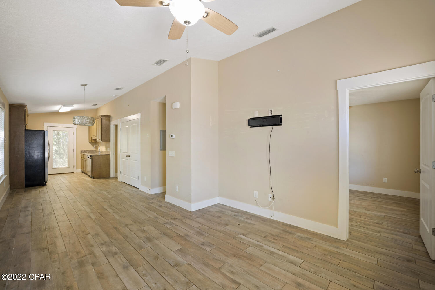 Laguna Beach Estates 7th Add - Residential