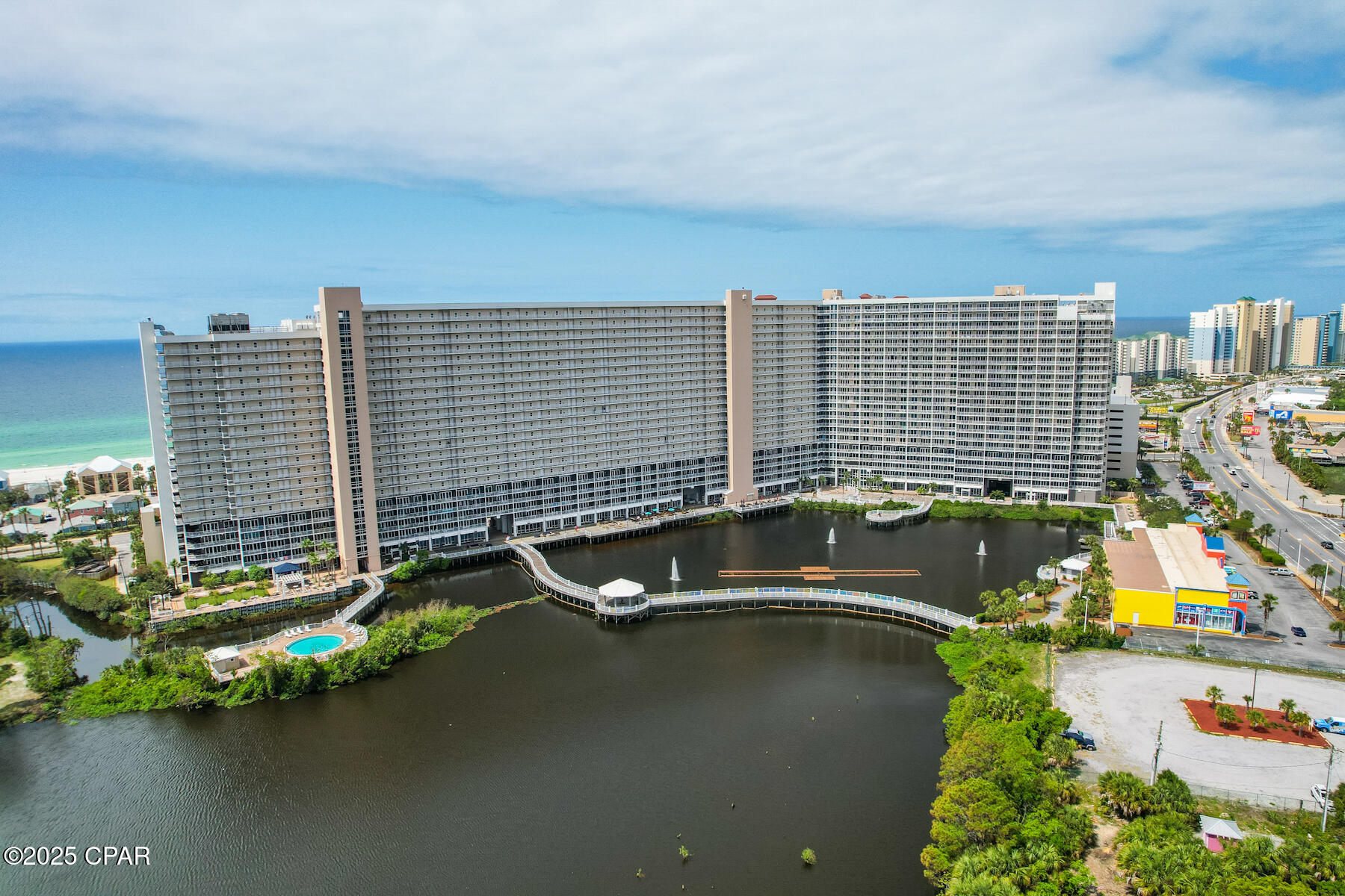 Laketown Wharf - Residential