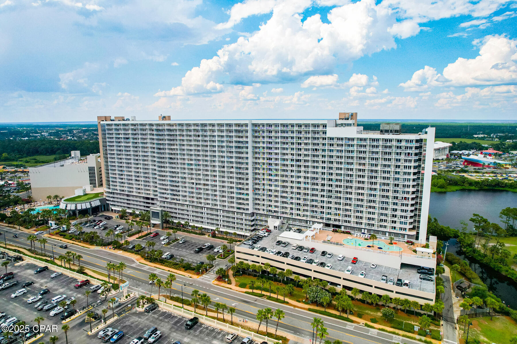 Laketown Wharf - Residential