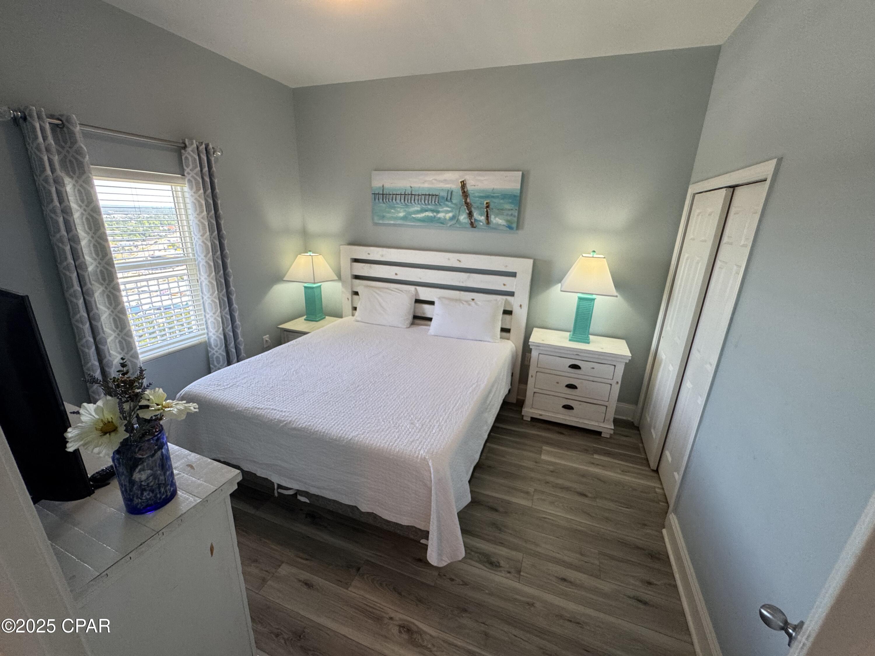 Laketown Wharf - Residential