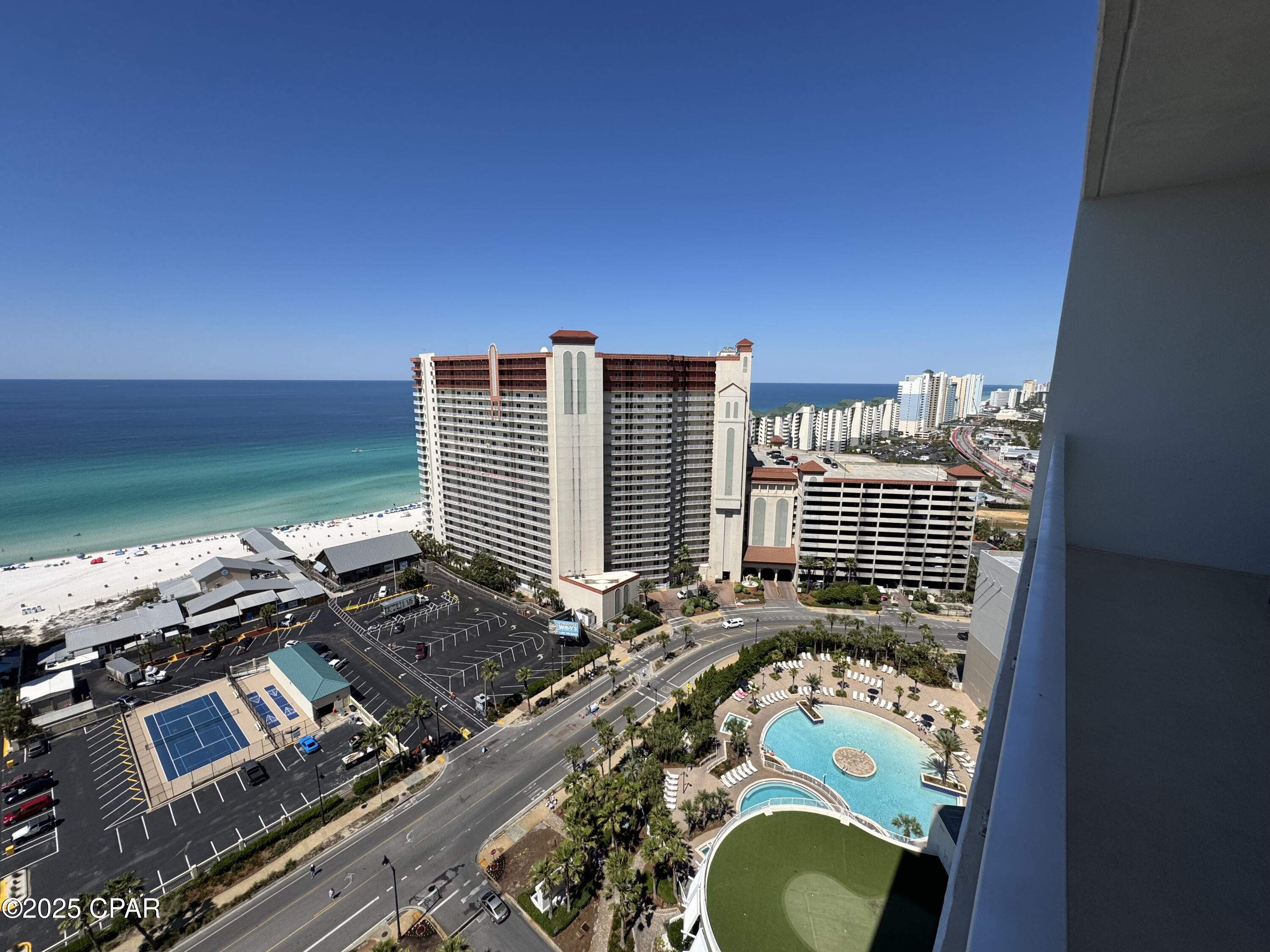 Laketown Wharf - Residential