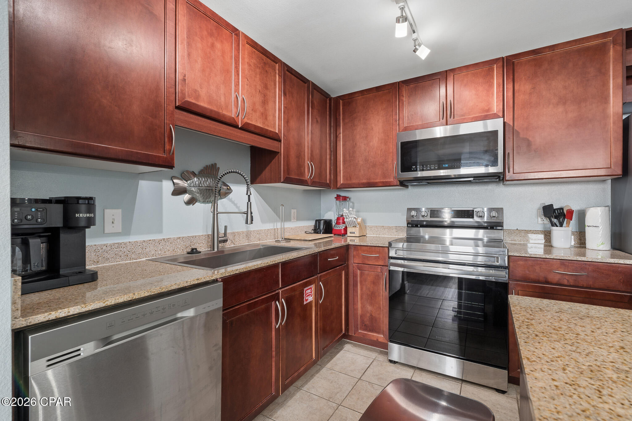 Laketown Wharf - Residential