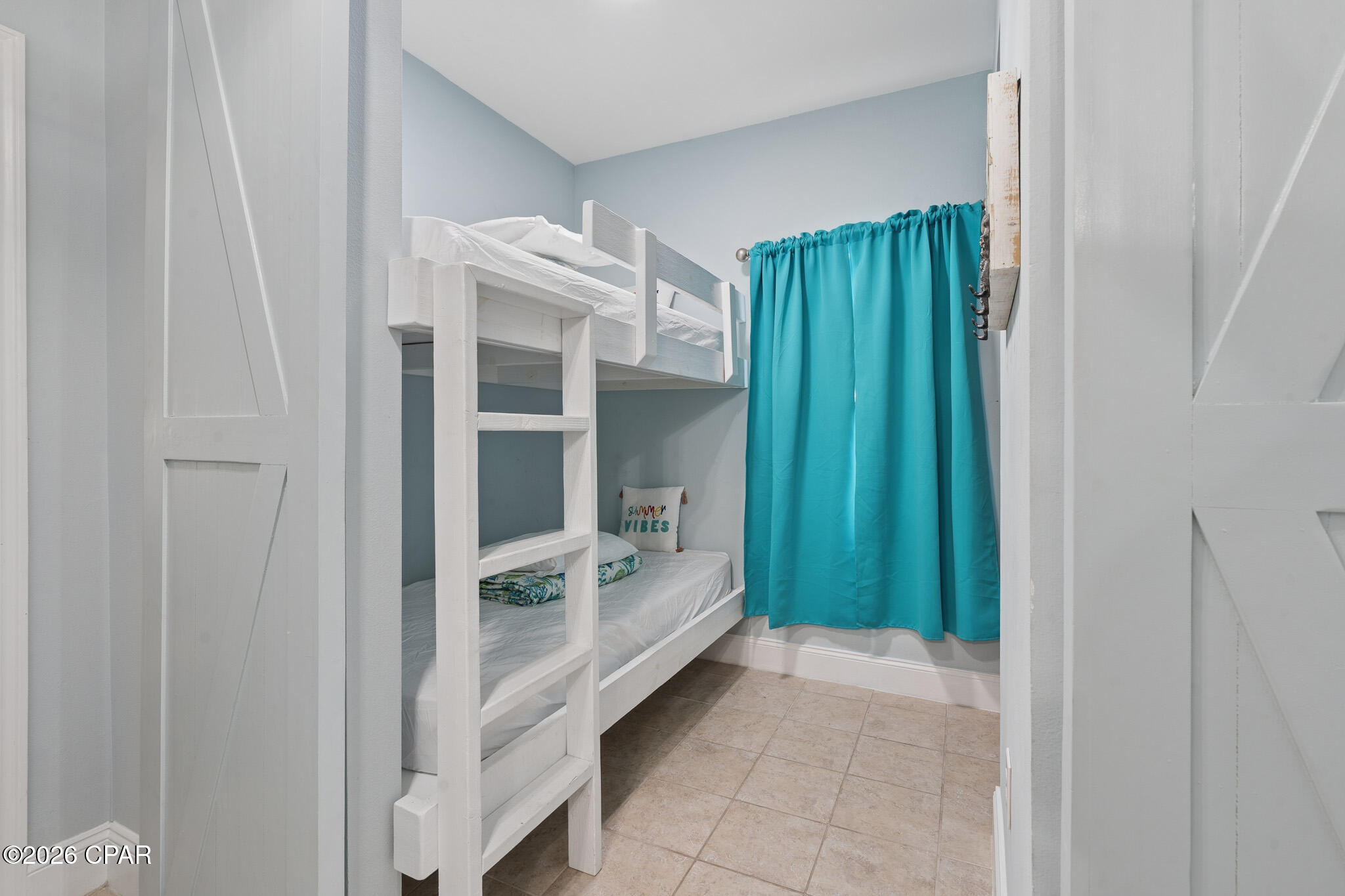 Laketown Wharf - Residential