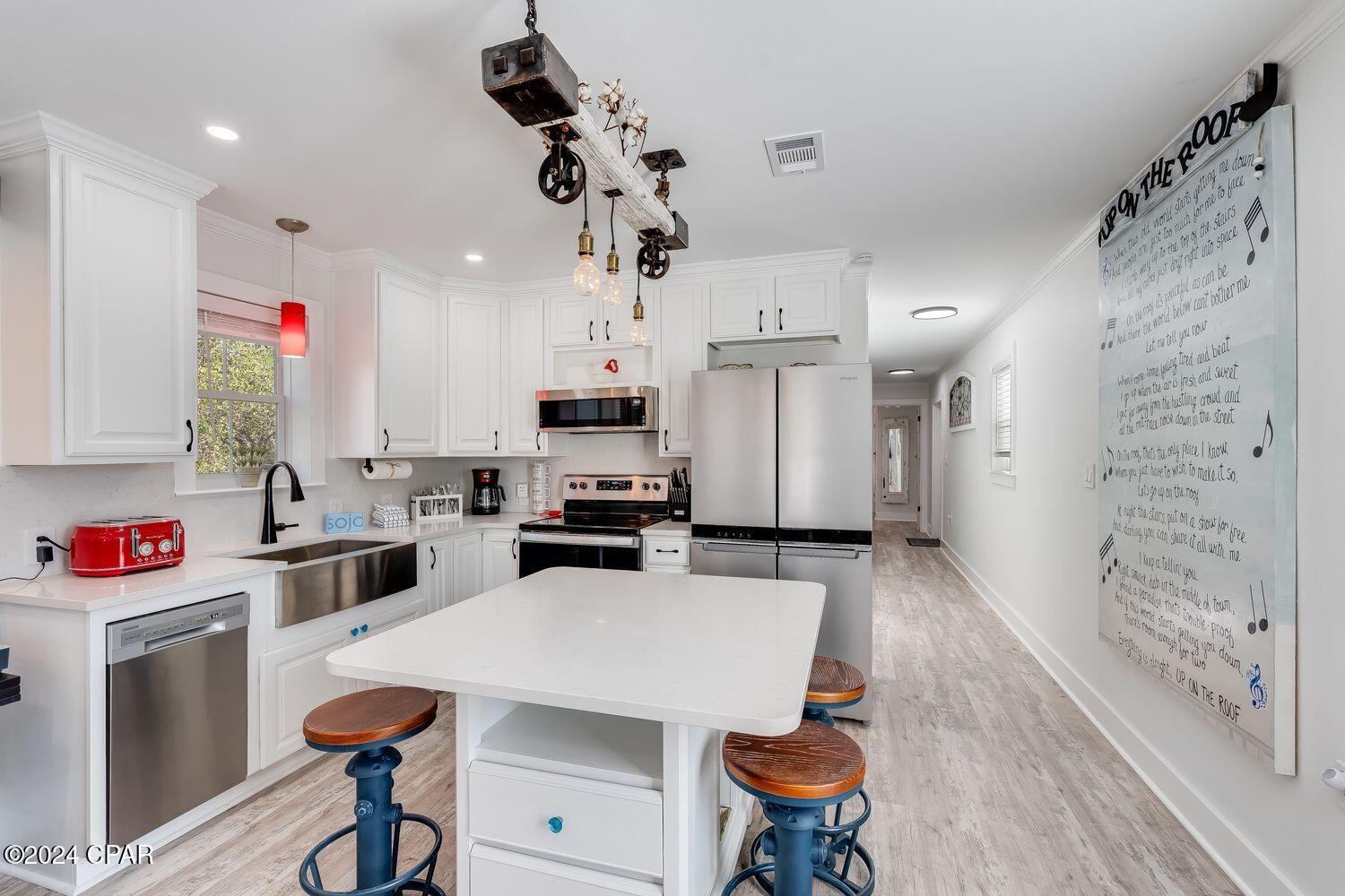 Gulf Shore Manor - Residential