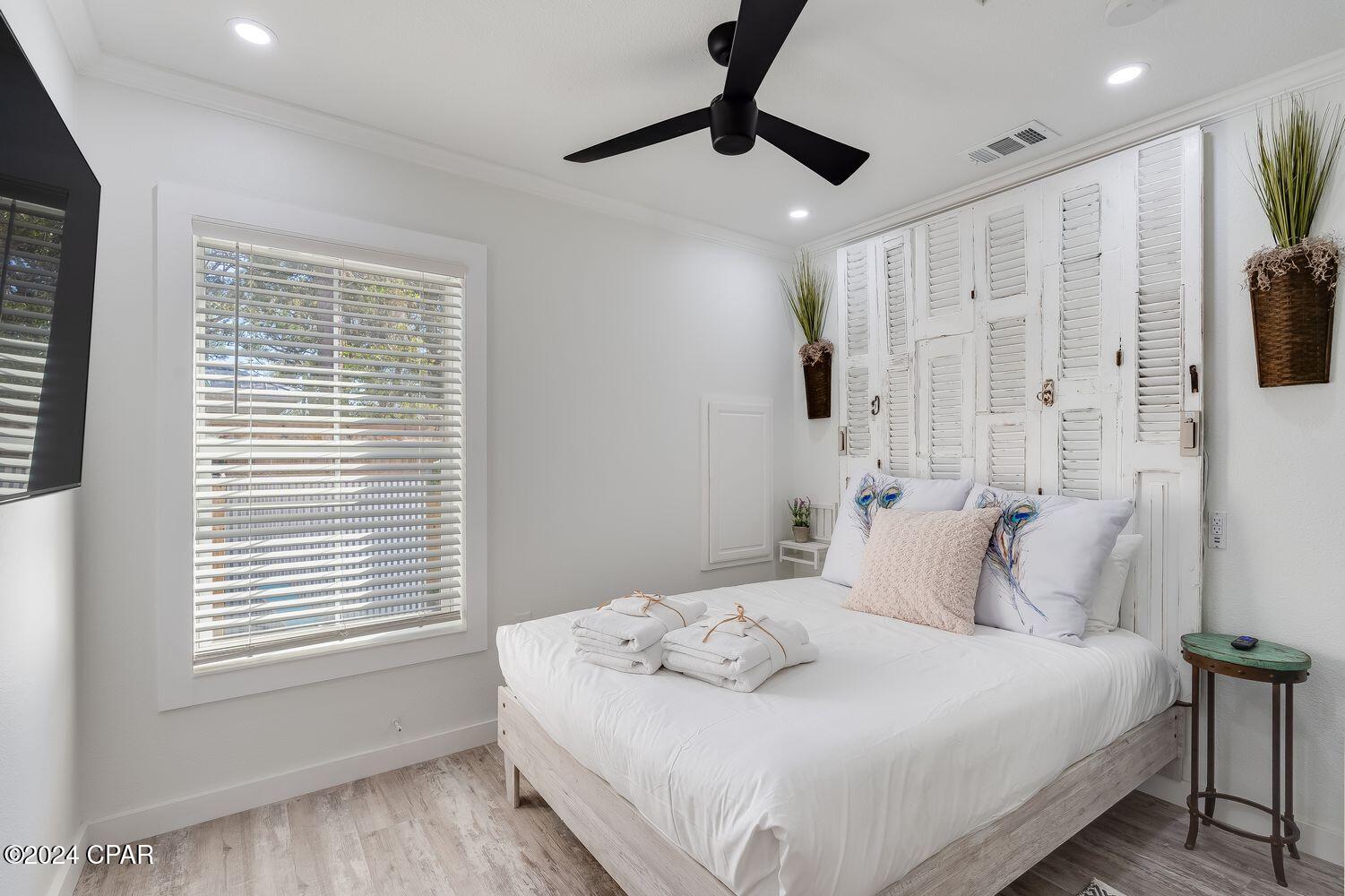 Gulf Shore Manor - Residential