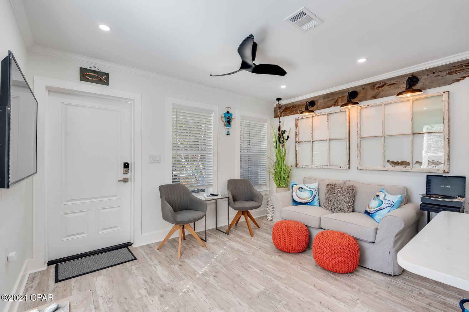 Gulf Shore Manor - Residential