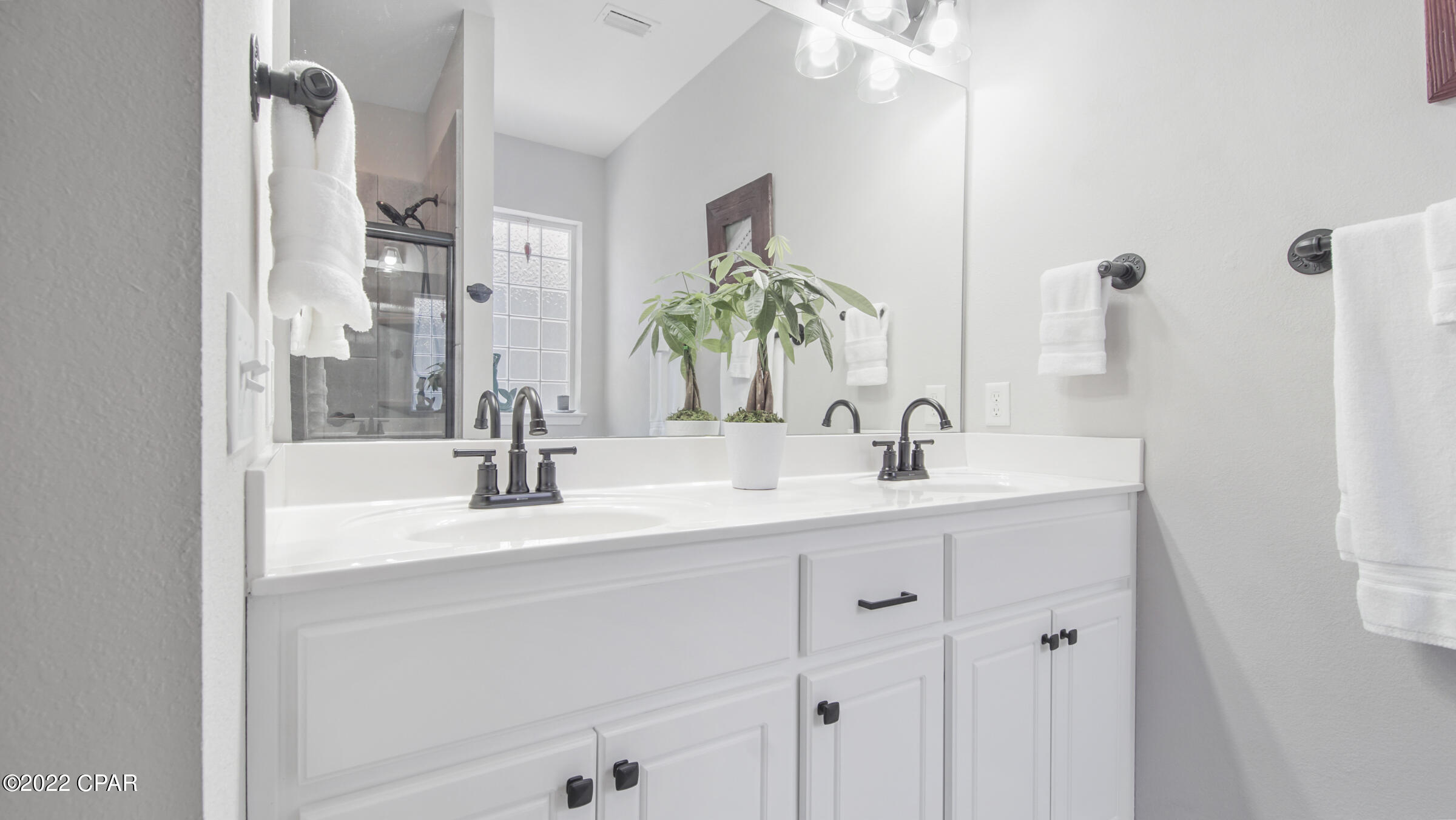 Gardenia Beach - Residential