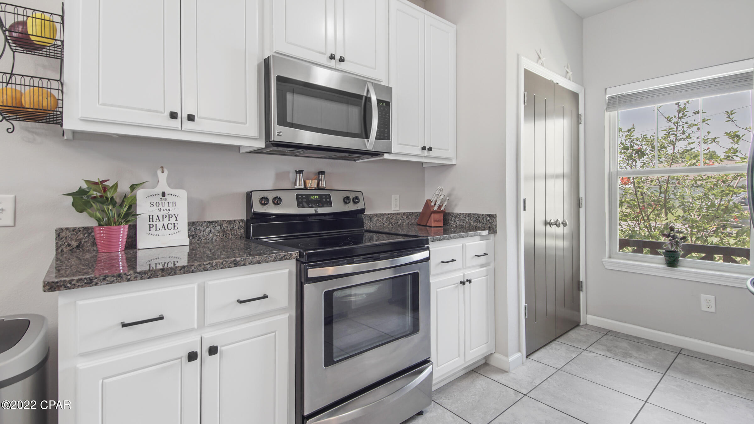 Gardenia Beach - Residential