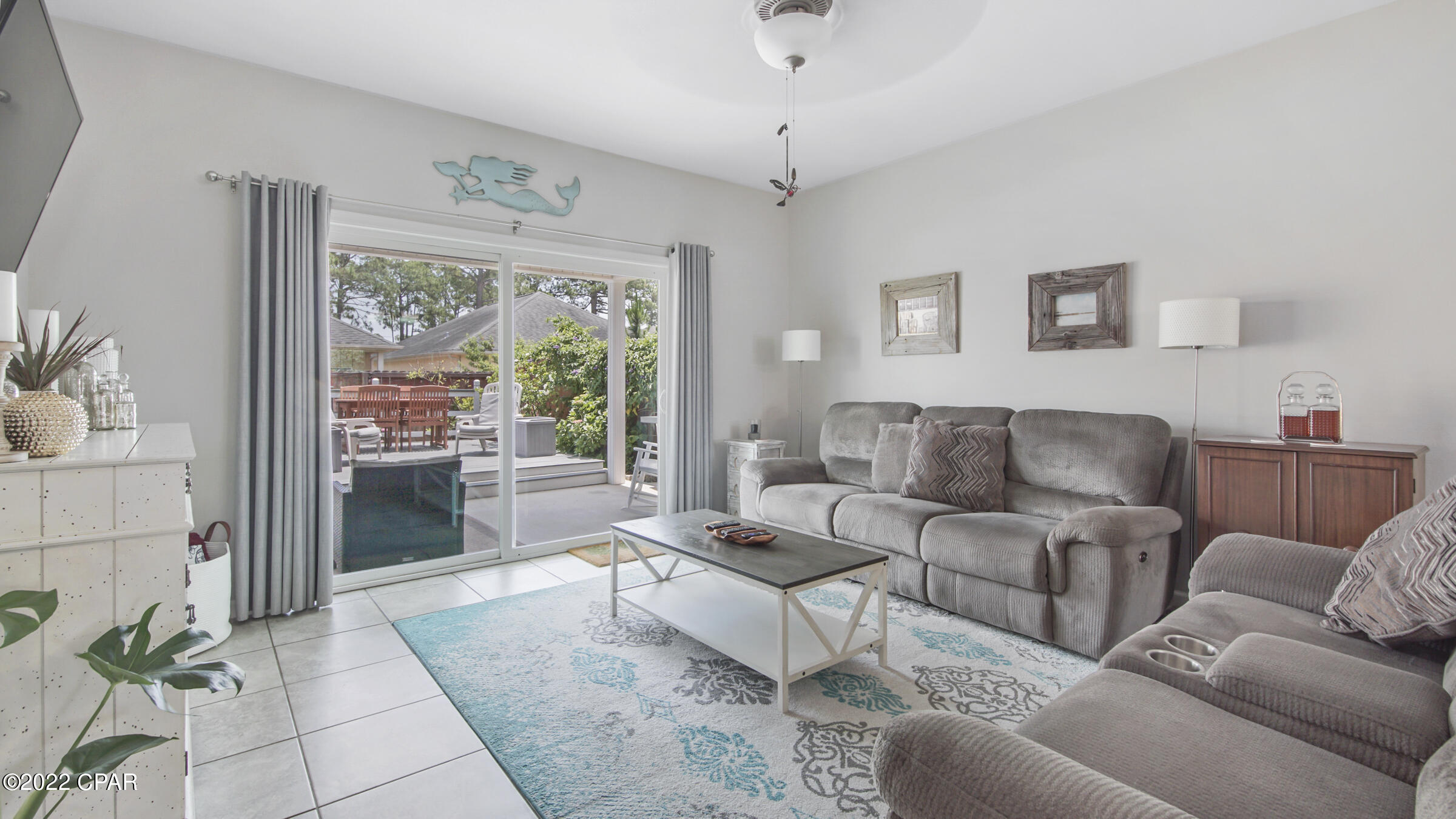 Gardenia Beach - Residential