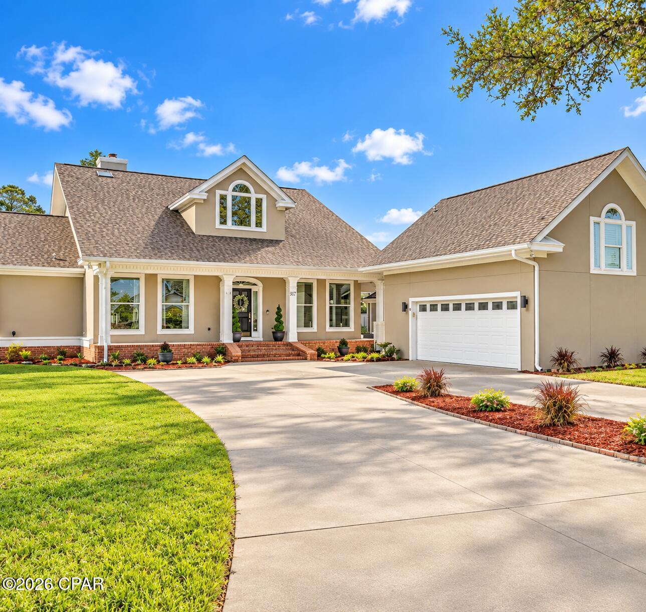 817 Dolphin Drive