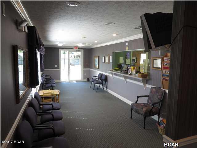 Kings Point - Commercial Sale