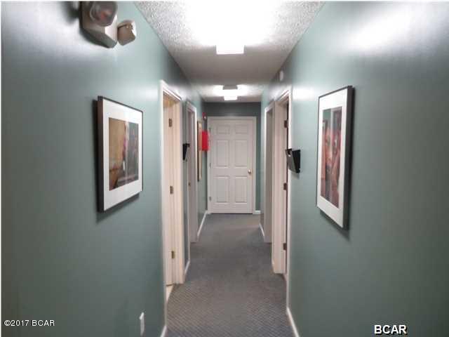 Kings Point - Commercial Sale