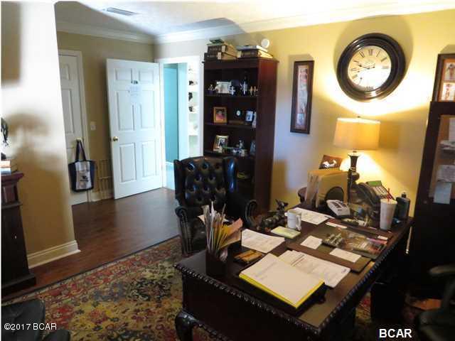 Kings Point - Commercial Sale