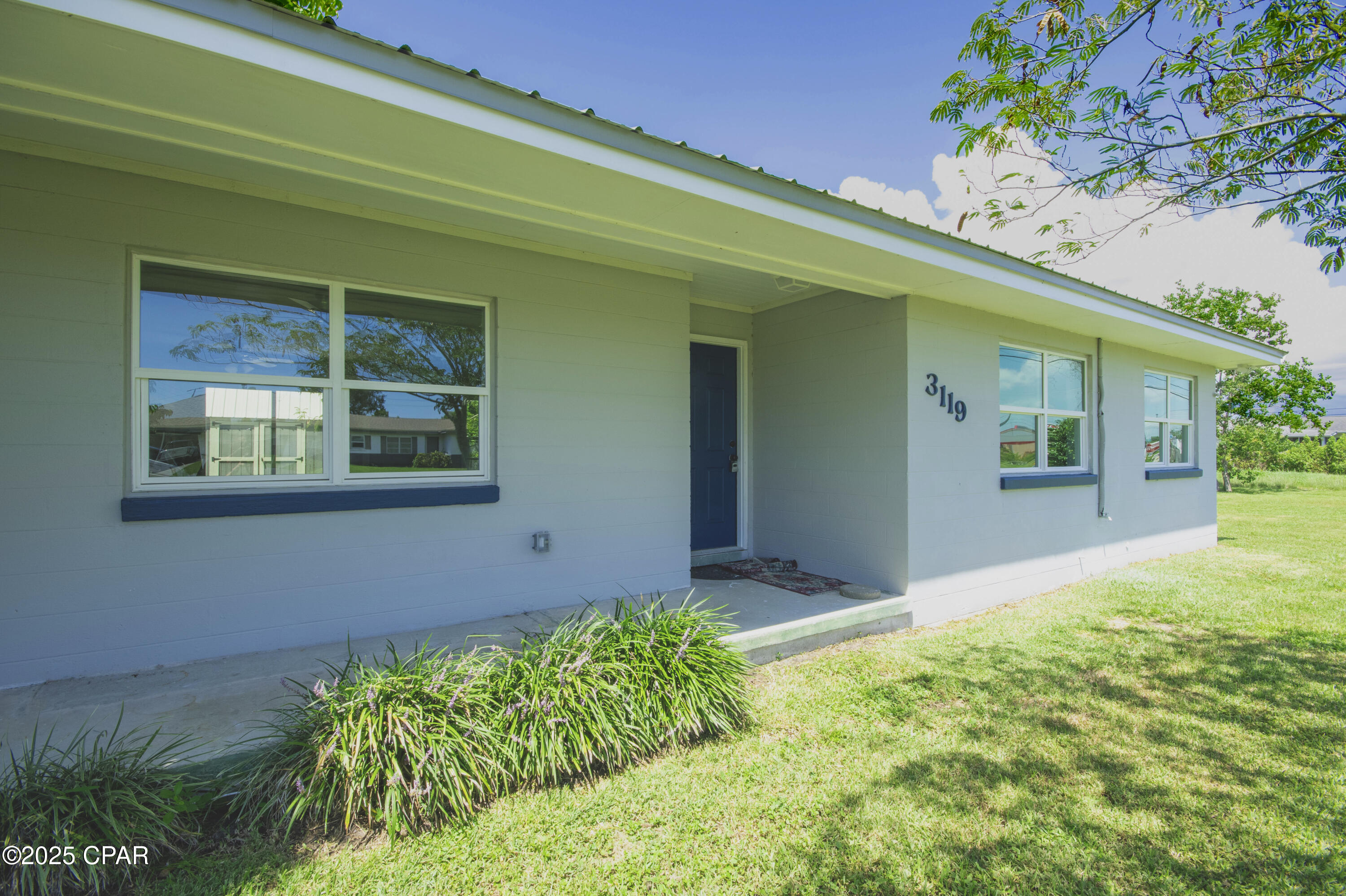 Pretty Bayou Hts 2nd - Residential