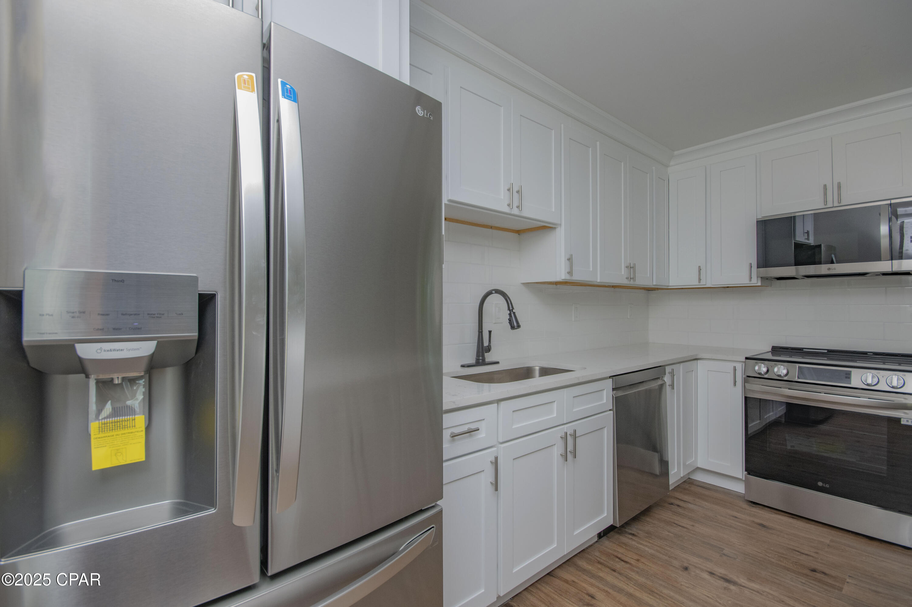 Pretty Bayou Hts 2nd - Residential