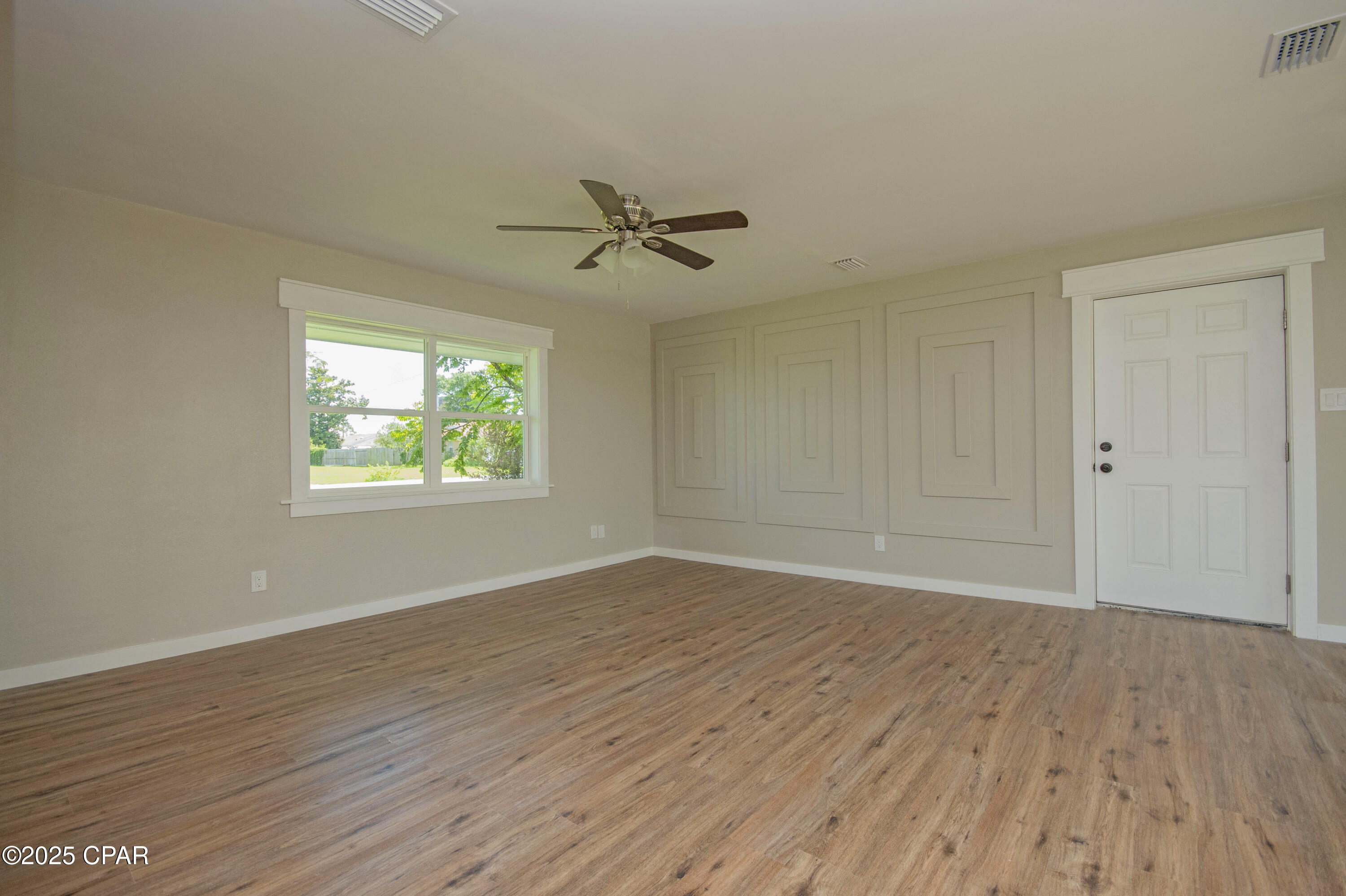 Pretty Bayou Hts 2nd - Residential