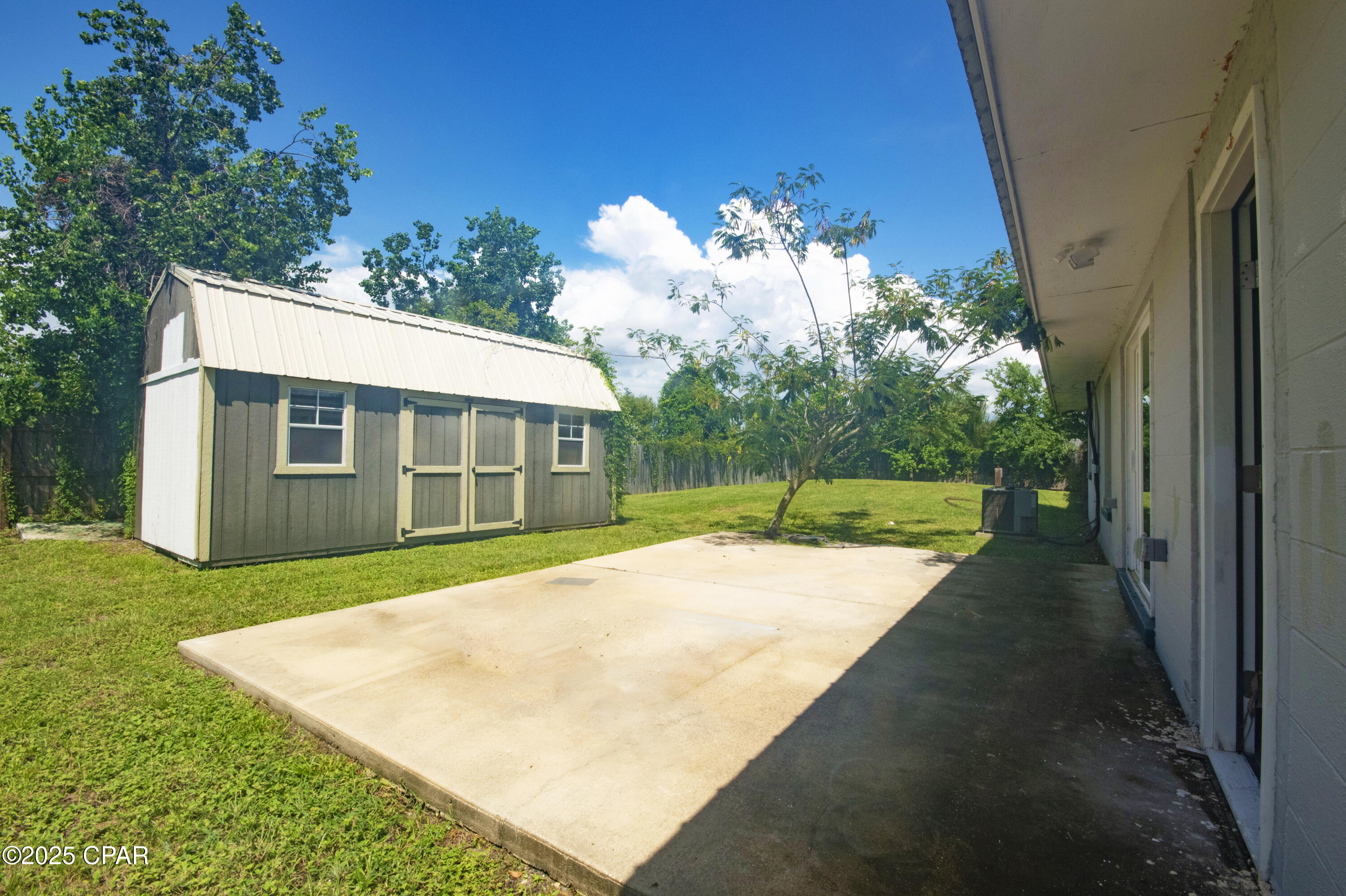 Pretty Bayou Hts 2nd - Residential