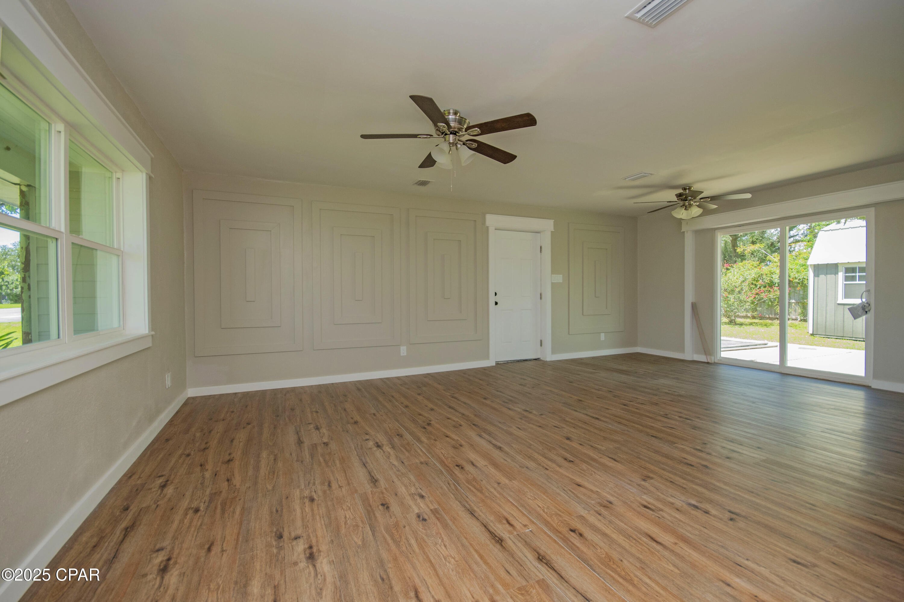 Pretty Bayou Hts 2nd - Residential