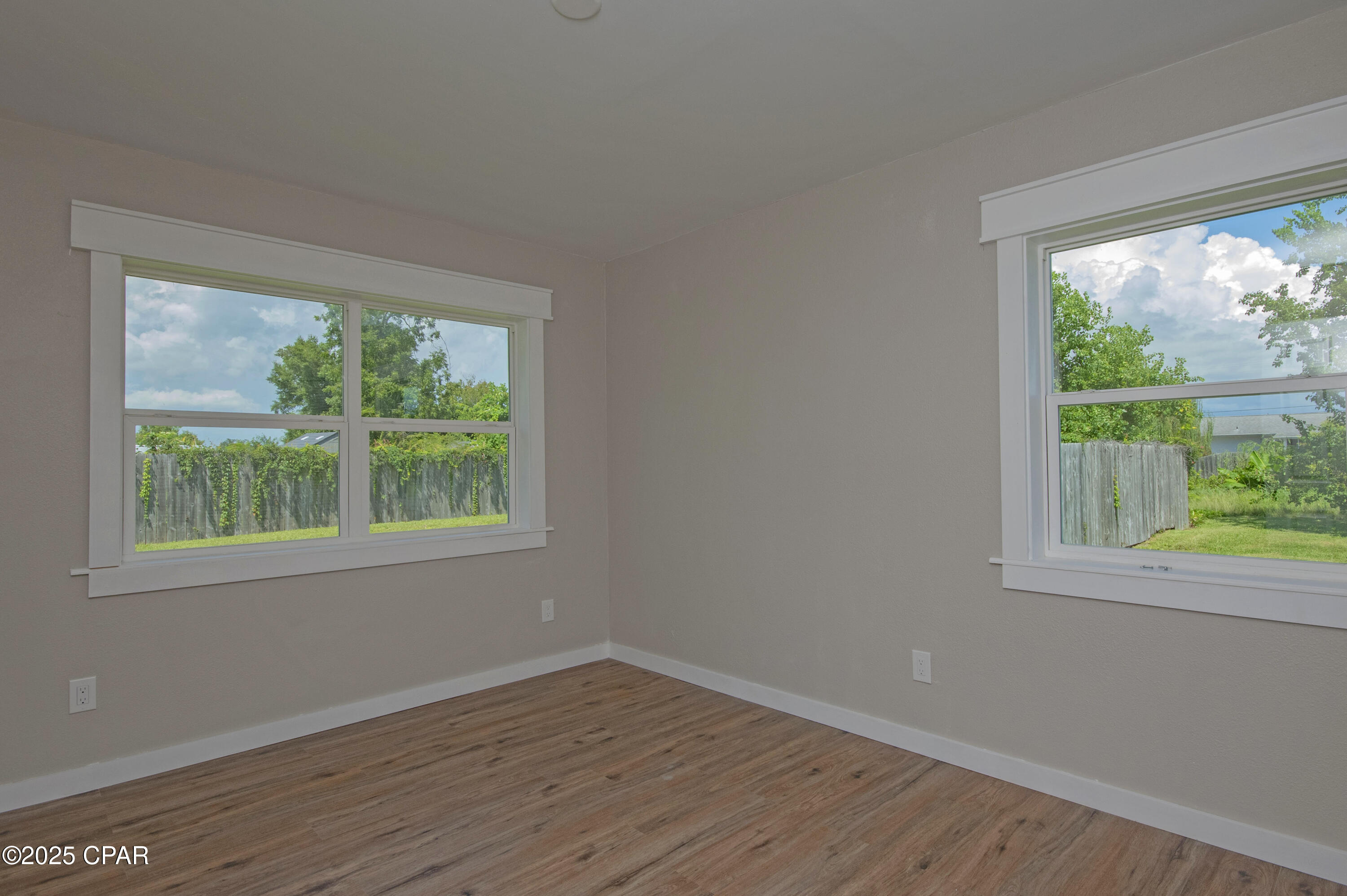 Pretty Bayou Hts 2nd - Residential