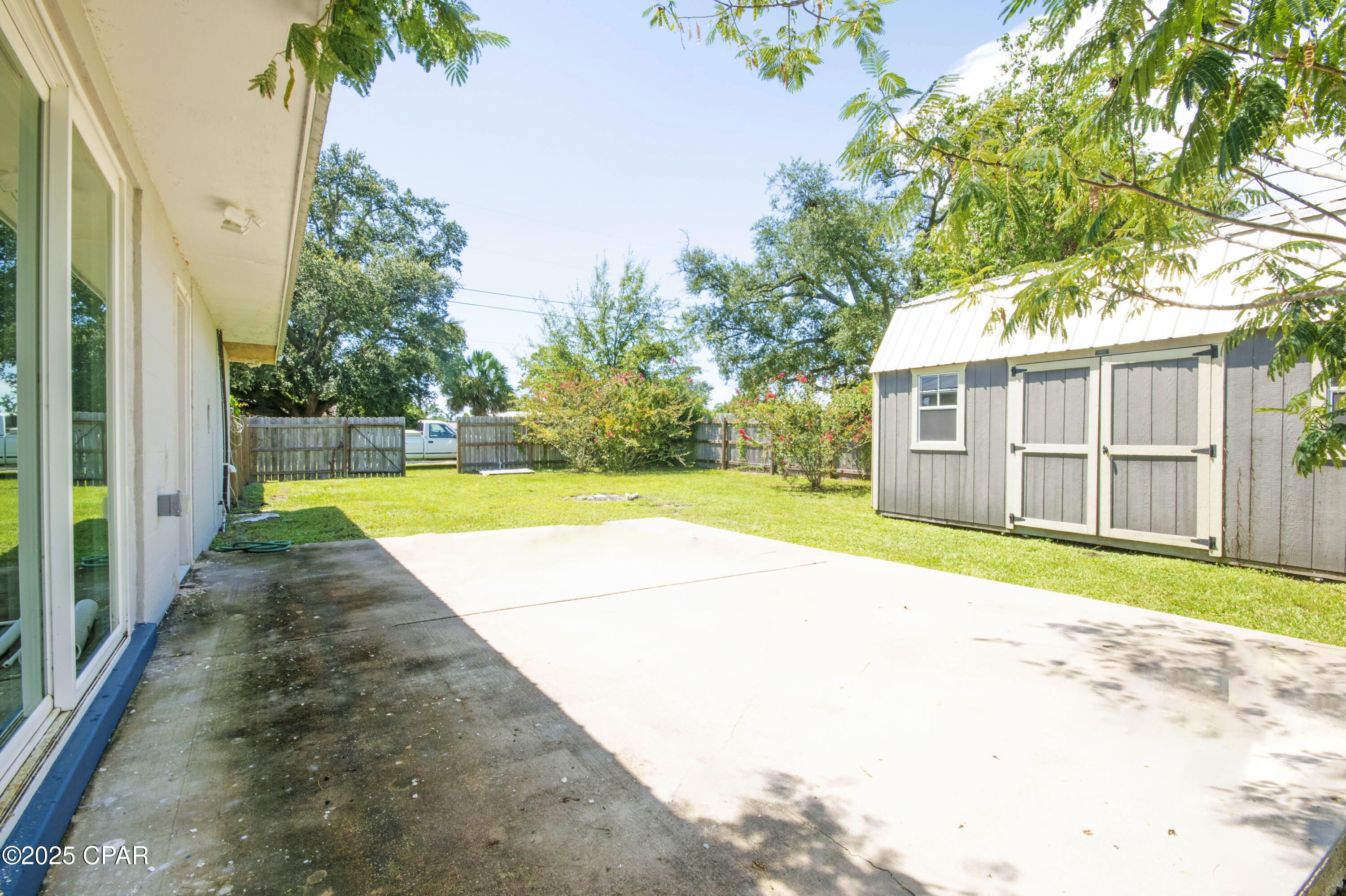 Pretty Bayou Hts 2nd - Residential