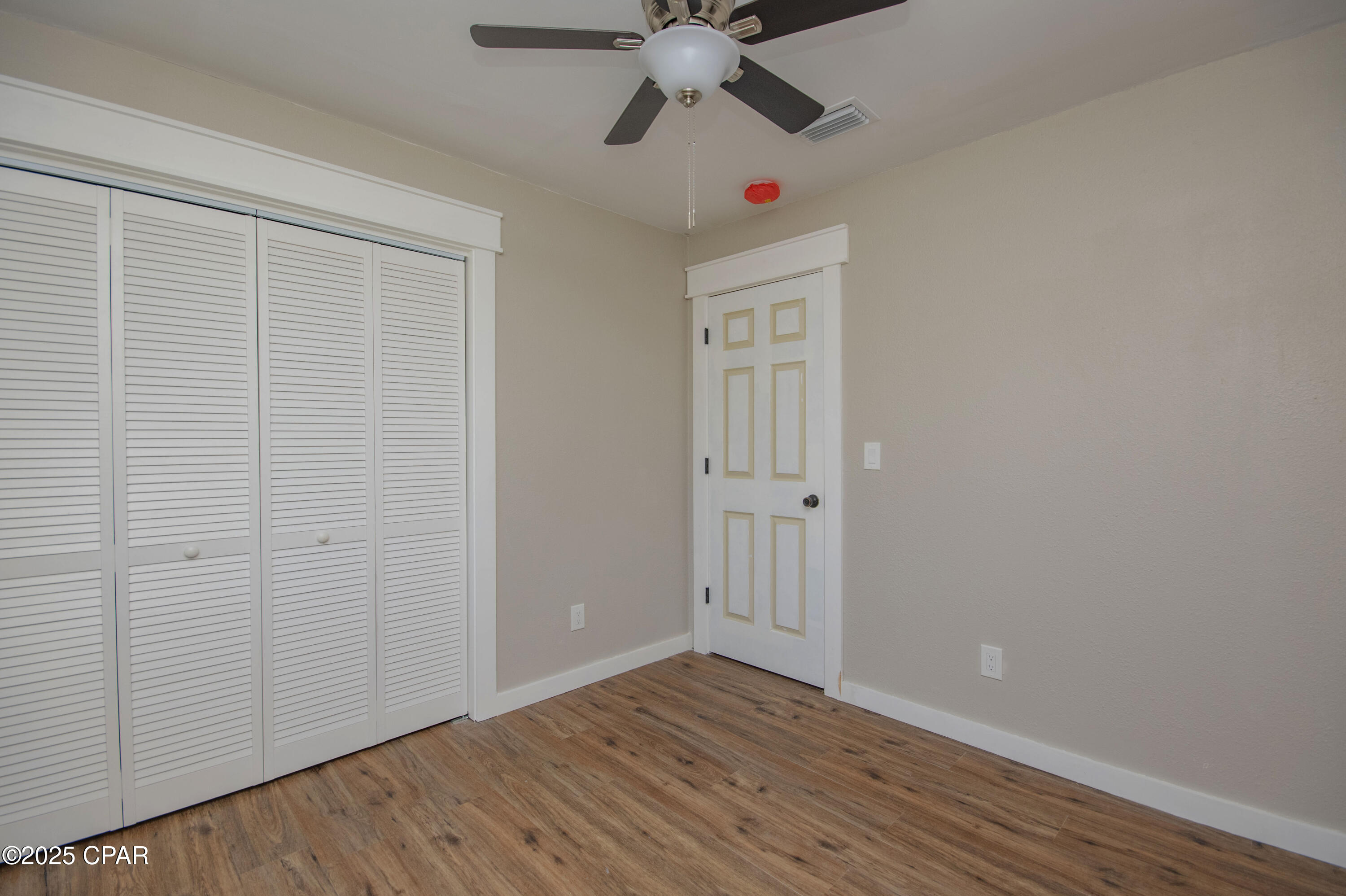 Pretty Bayou Hts 2nd - Residential