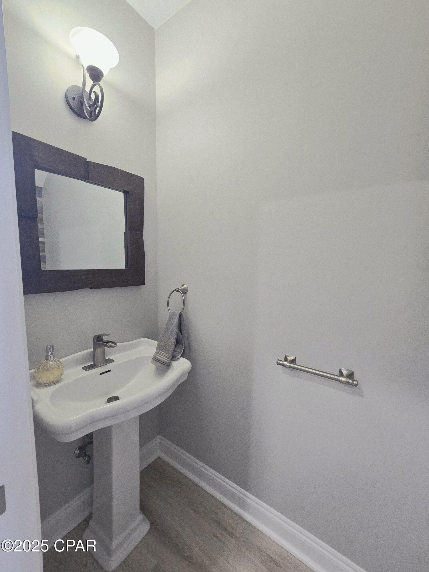 [No Recorded Subdiv] - Residential Lease