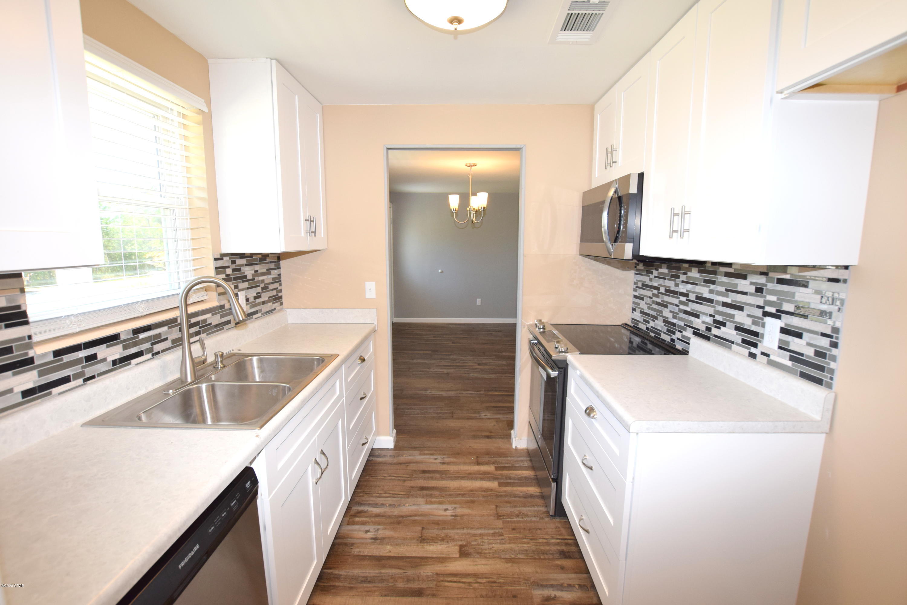 Sunny Hills Unit 6 - Residential