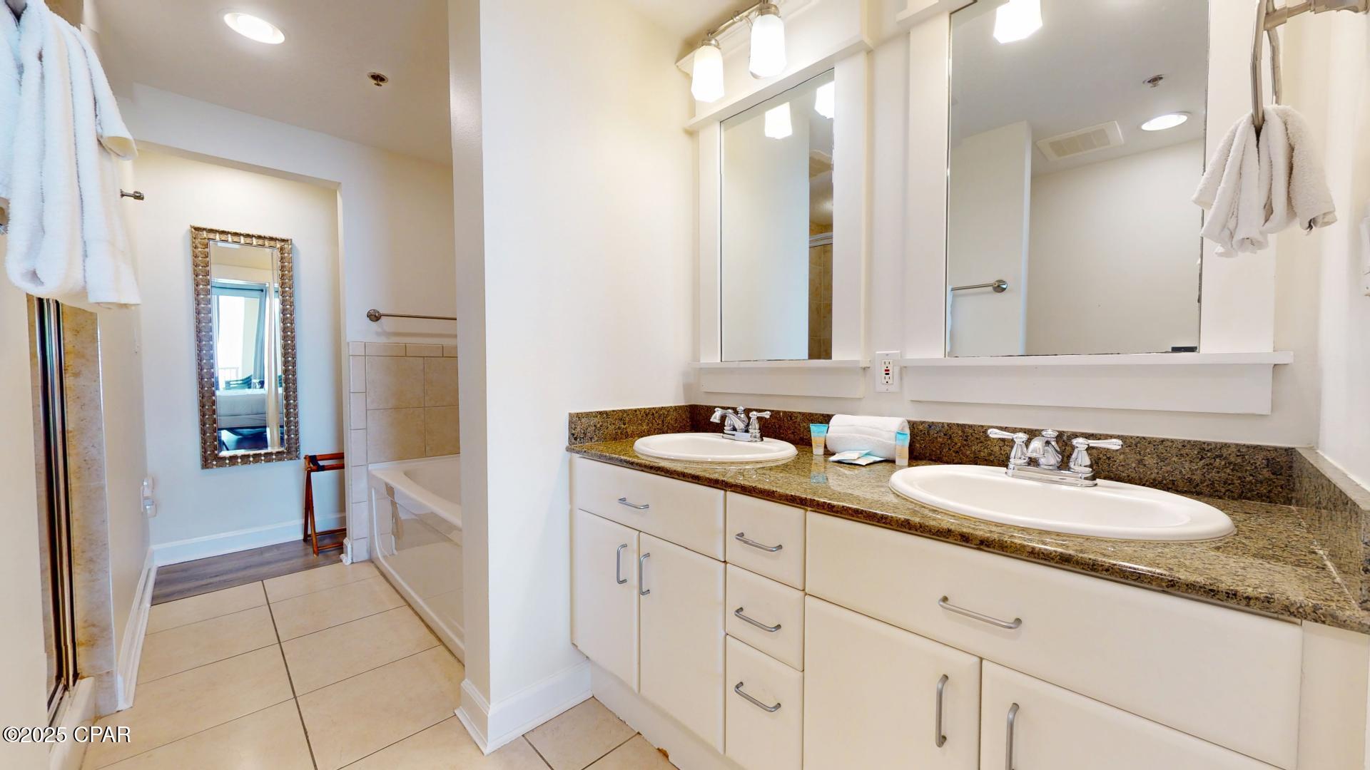 Grand Panama Beach Resort - Residential