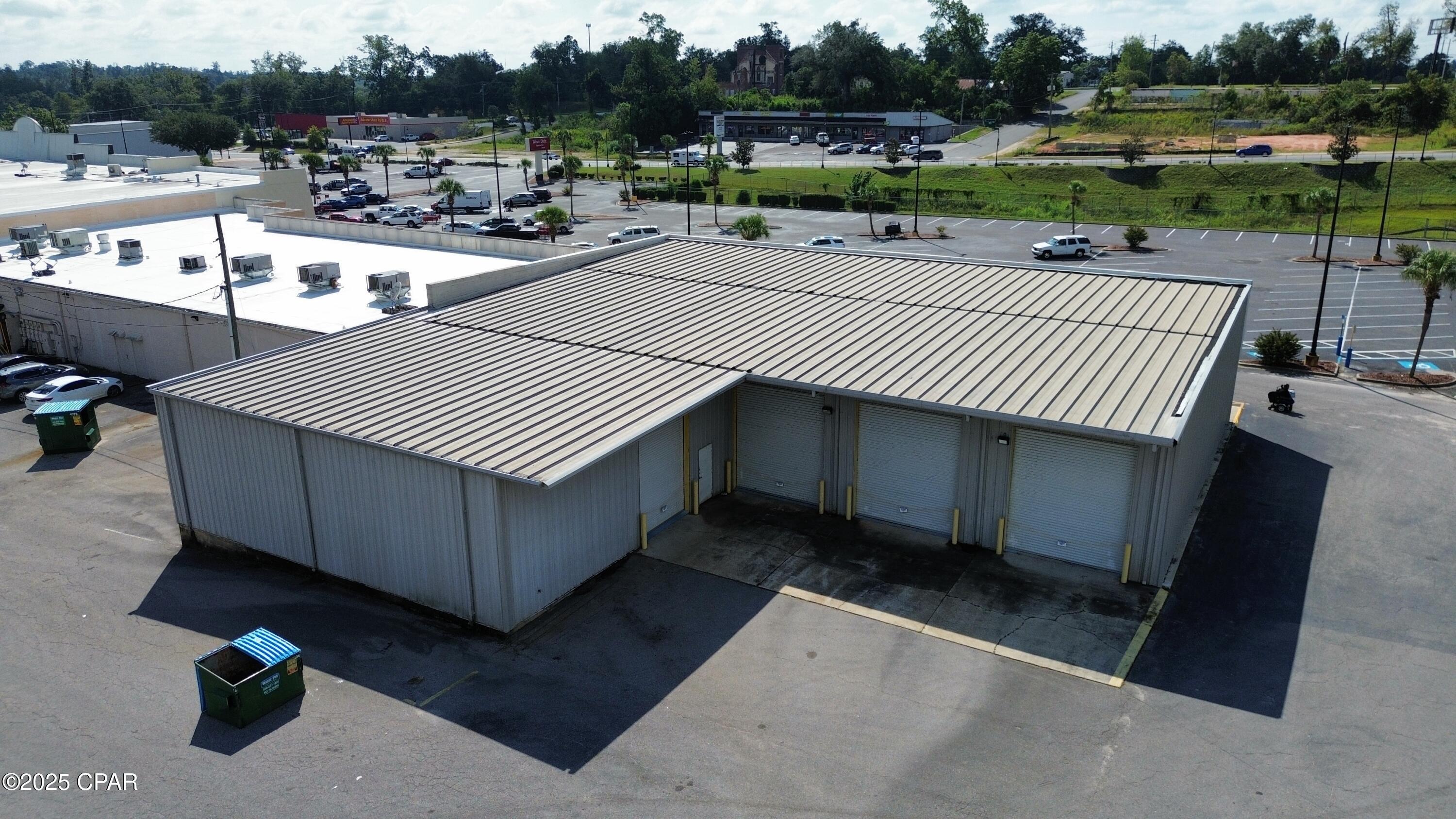 No Named Subdivision - Commercial Lease