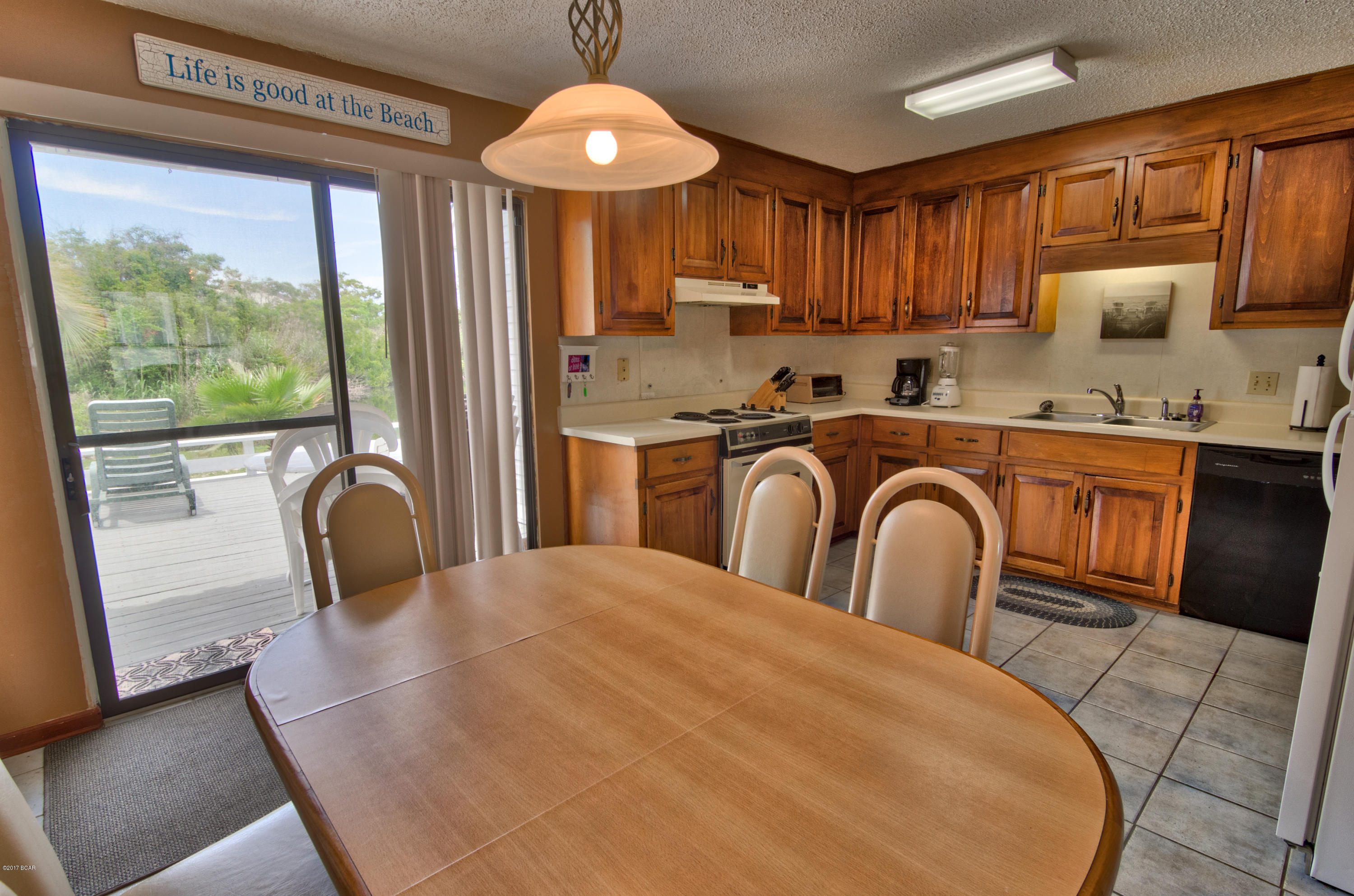 Villa Chateaus - Residential