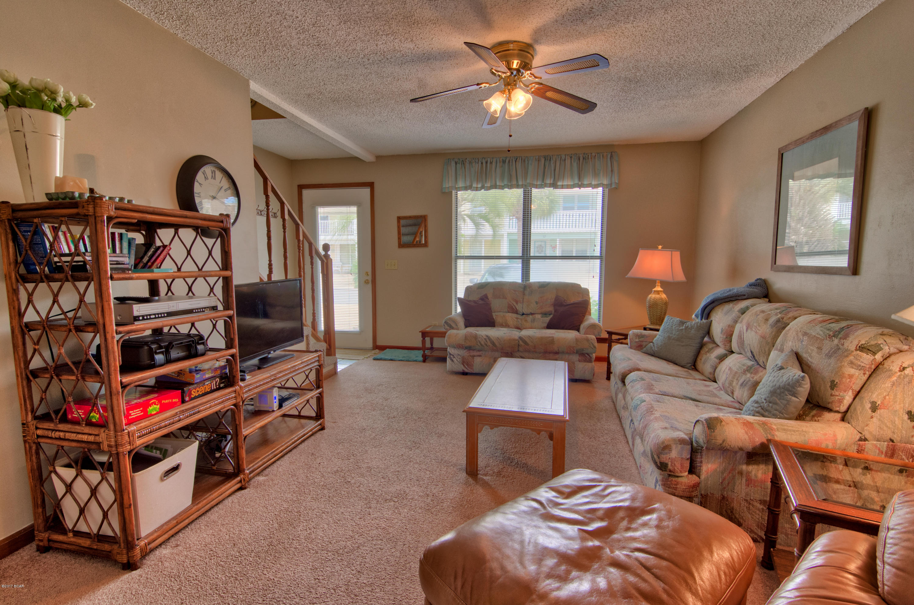 Villa Chateaus - Residential