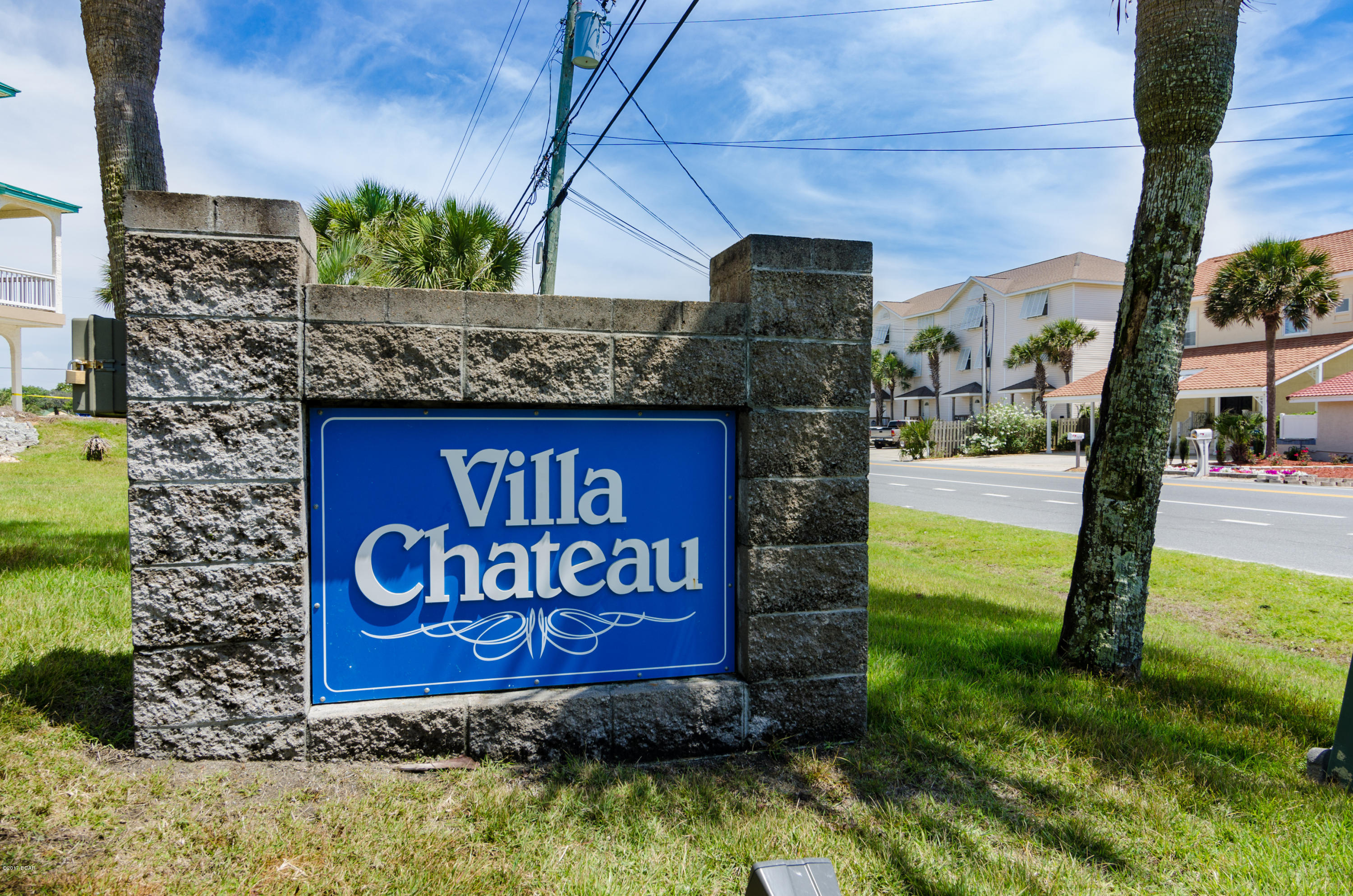 Villa Chateaus - Residential