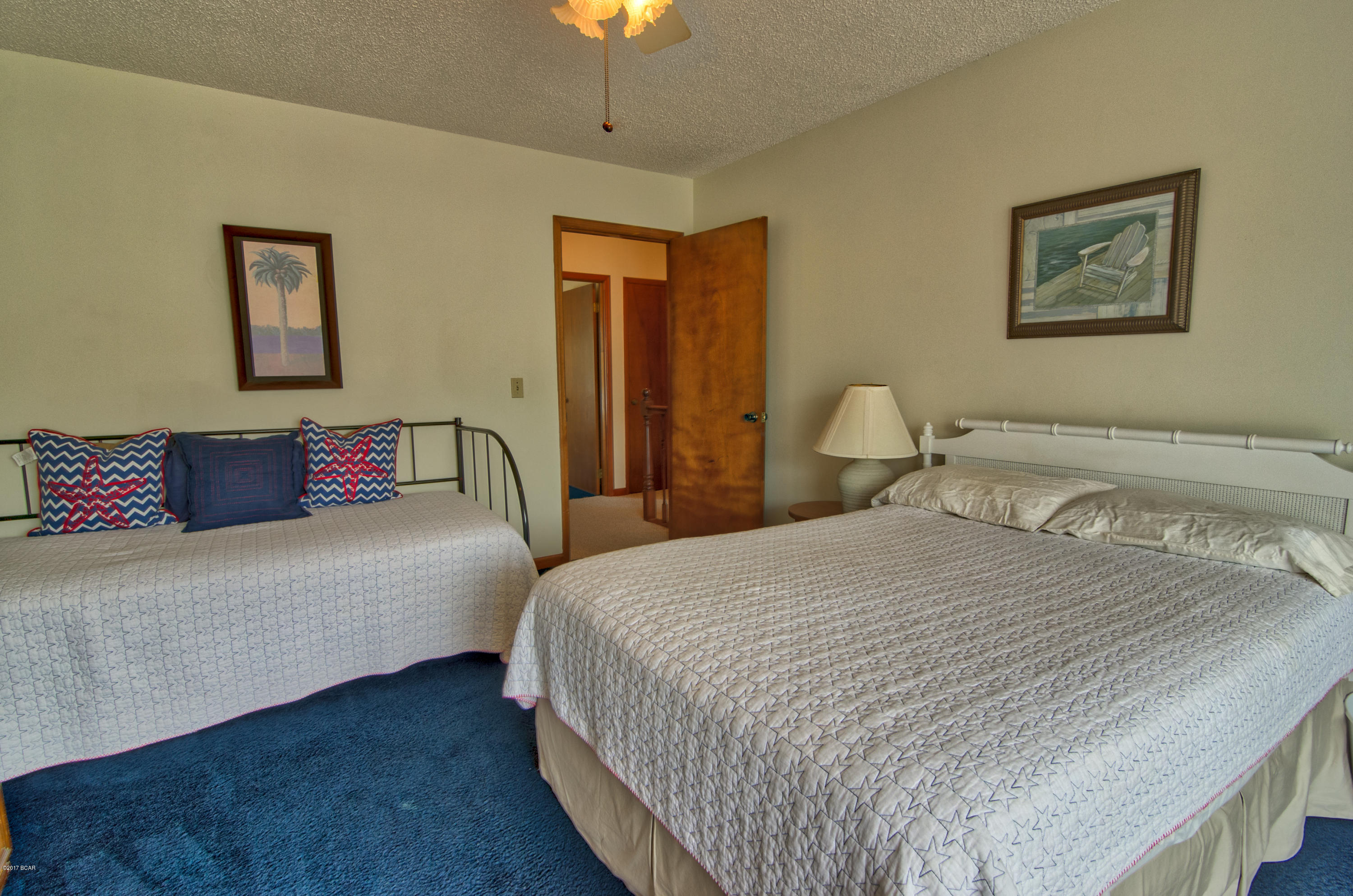 Villa Chateaus - Residential