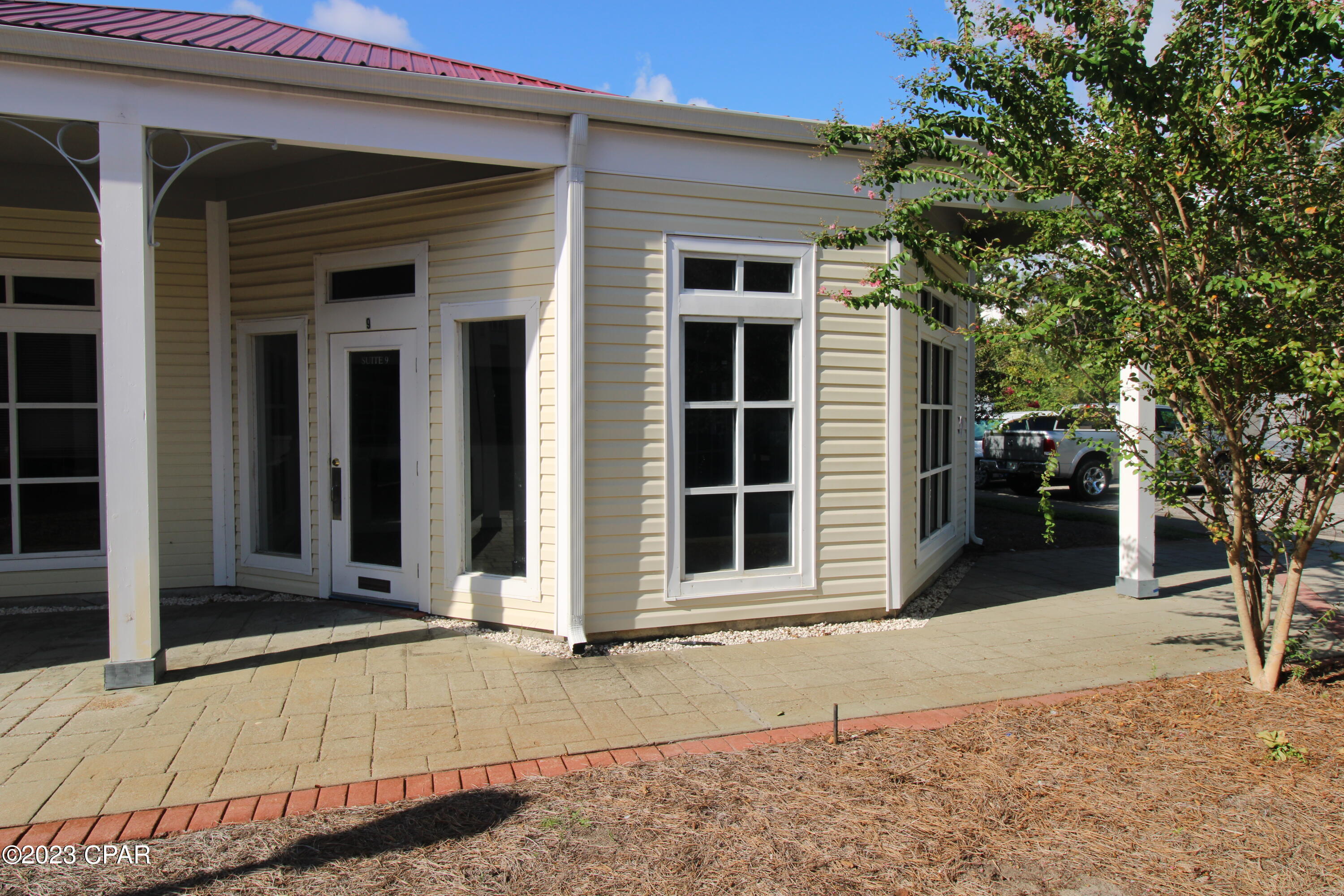 Promenade Shopping Mall - Commercial Lease