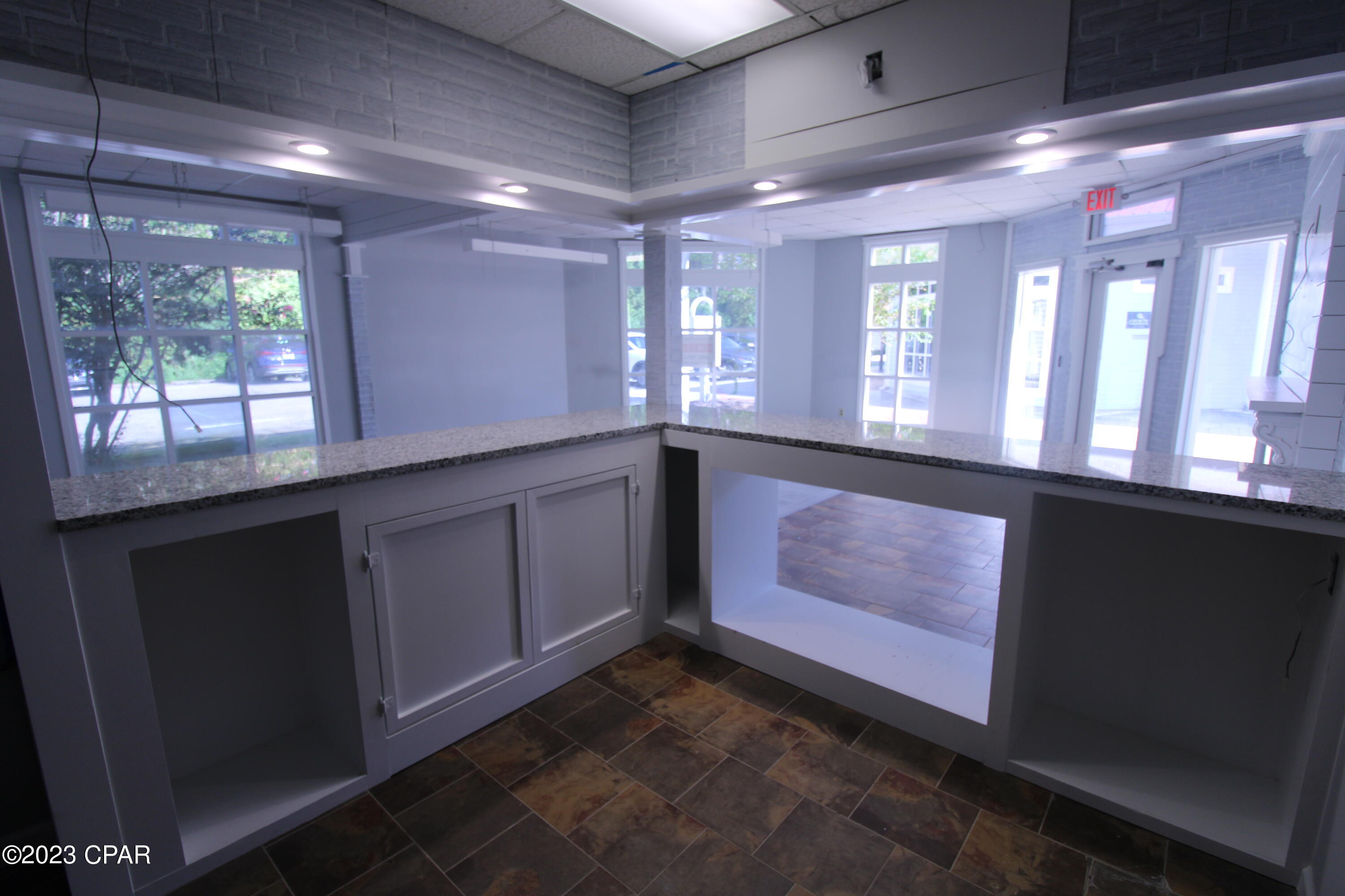 Promenade Shopping Mall - Commercial Lease