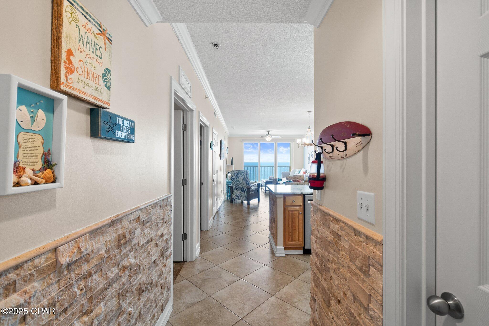 Tropic Winds - Residential