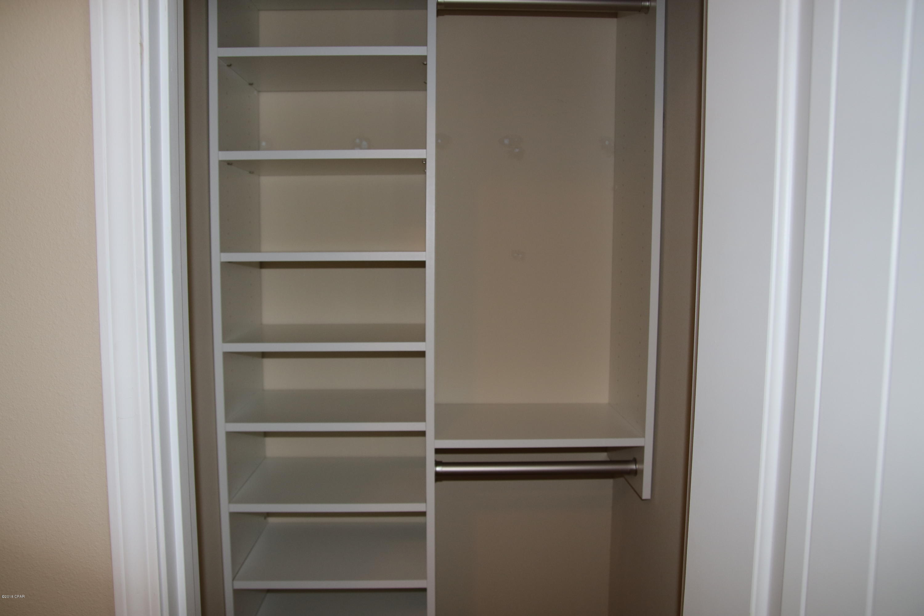 Magnolia Bay Club - Residential