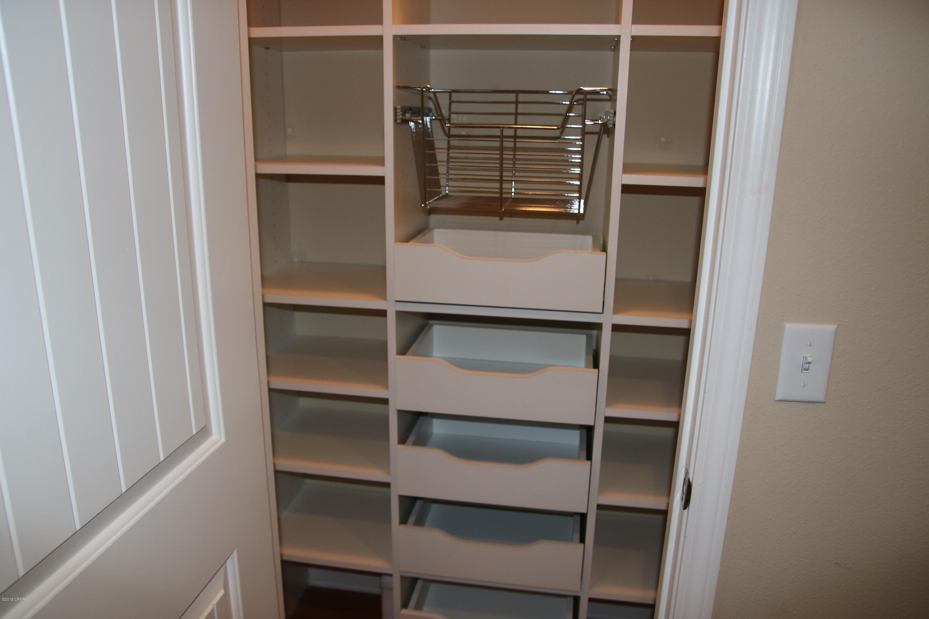 Magnolia Bay Club - Residential