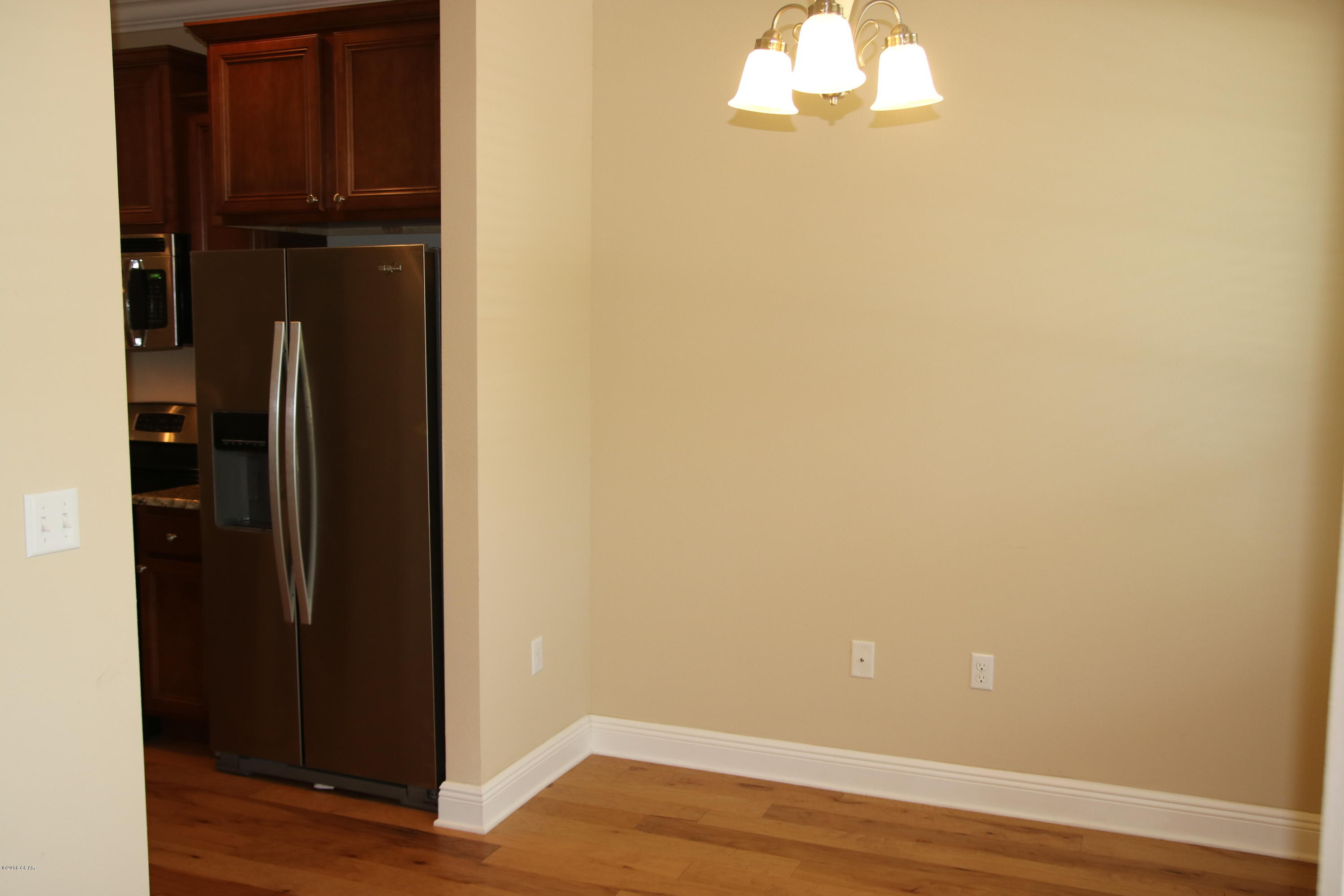 Magnolia Bay Club - Residential