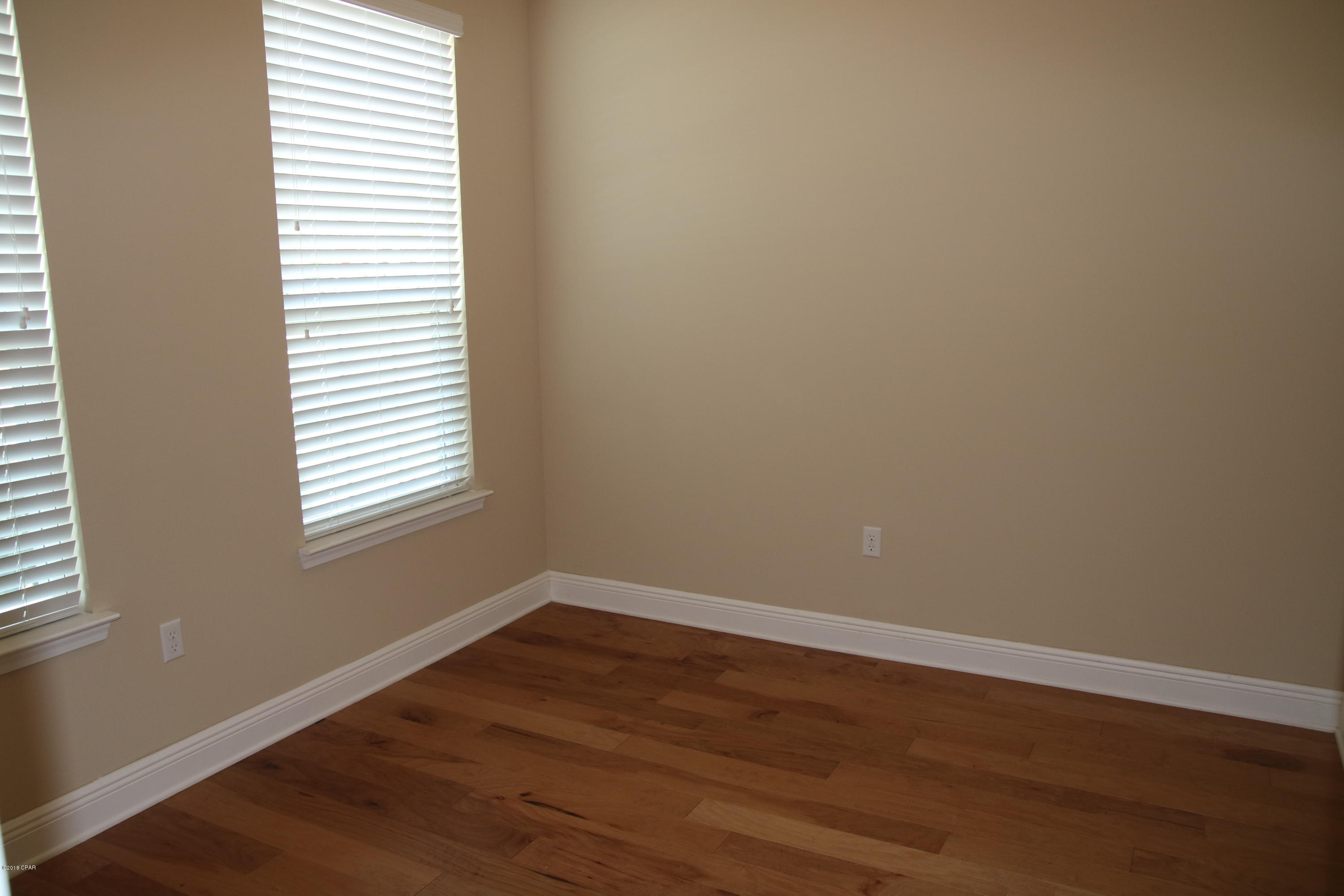 Magnolia Bay Club - Residential