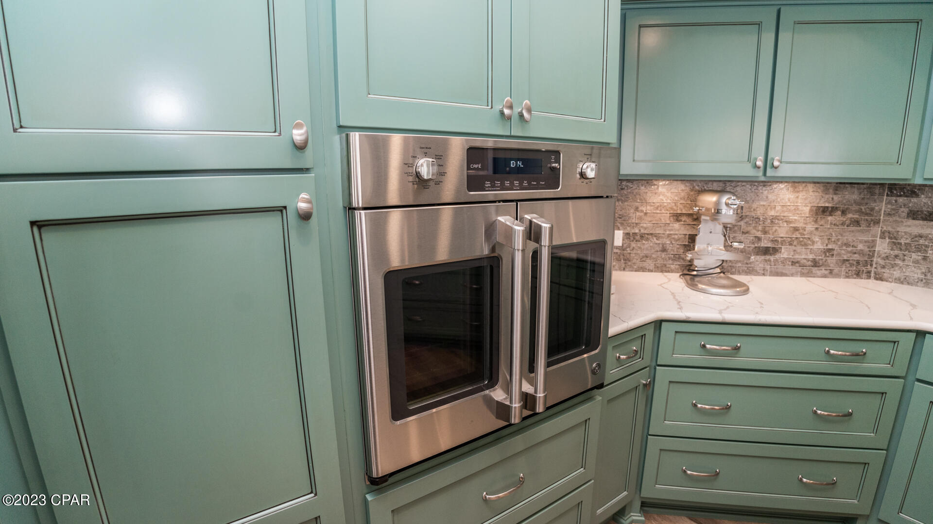 Summerwinds Condo - Residential